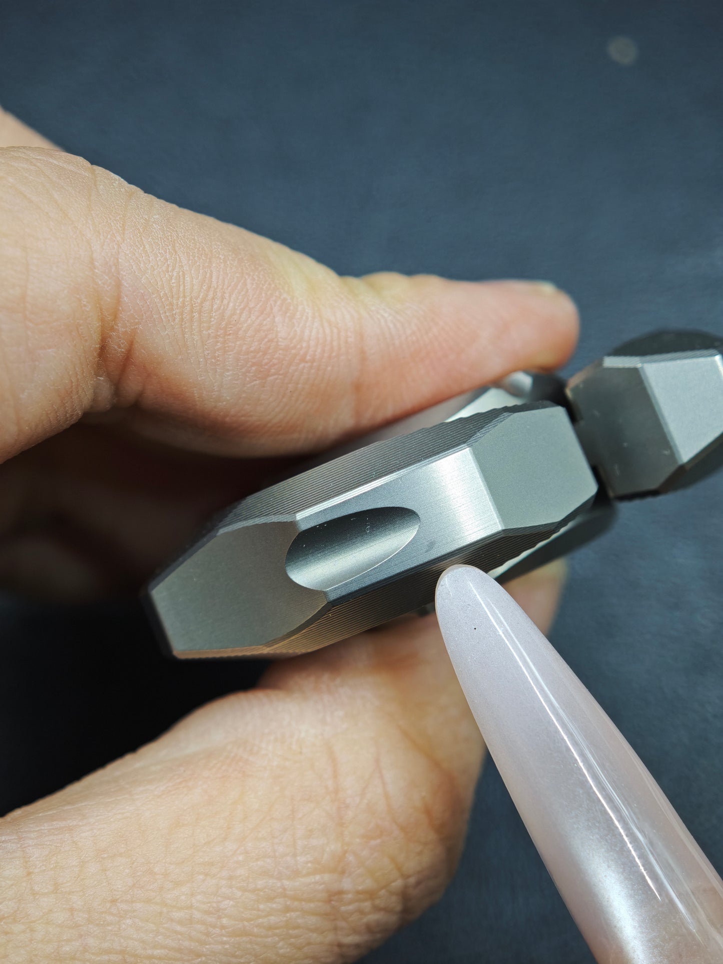 Spin Motion Titanium