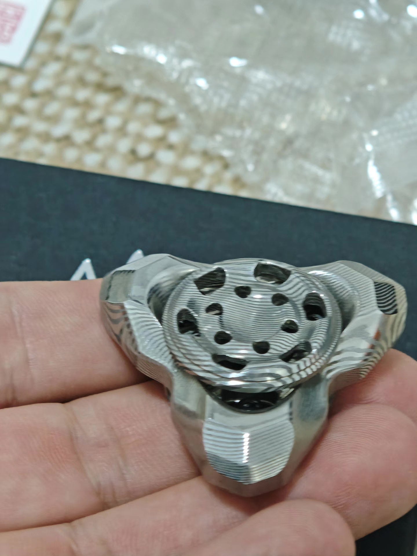 Chinchilla Damasteel