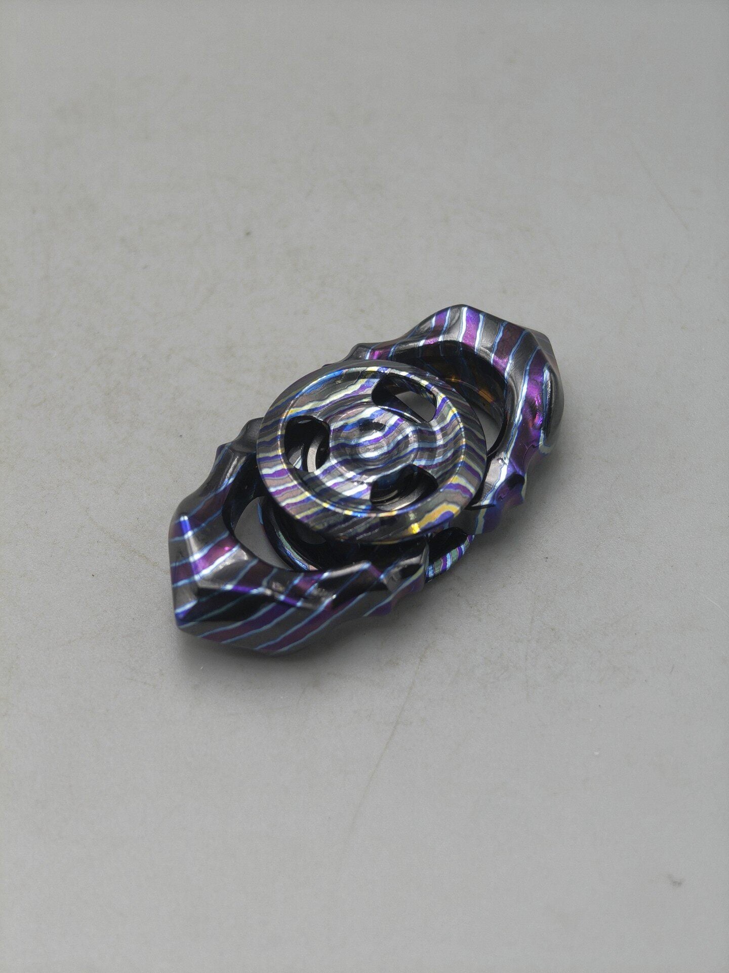 Thorns and Fog Zircuti