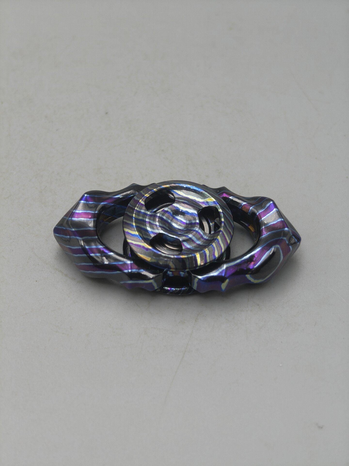 Thorns and Fog Zircuti