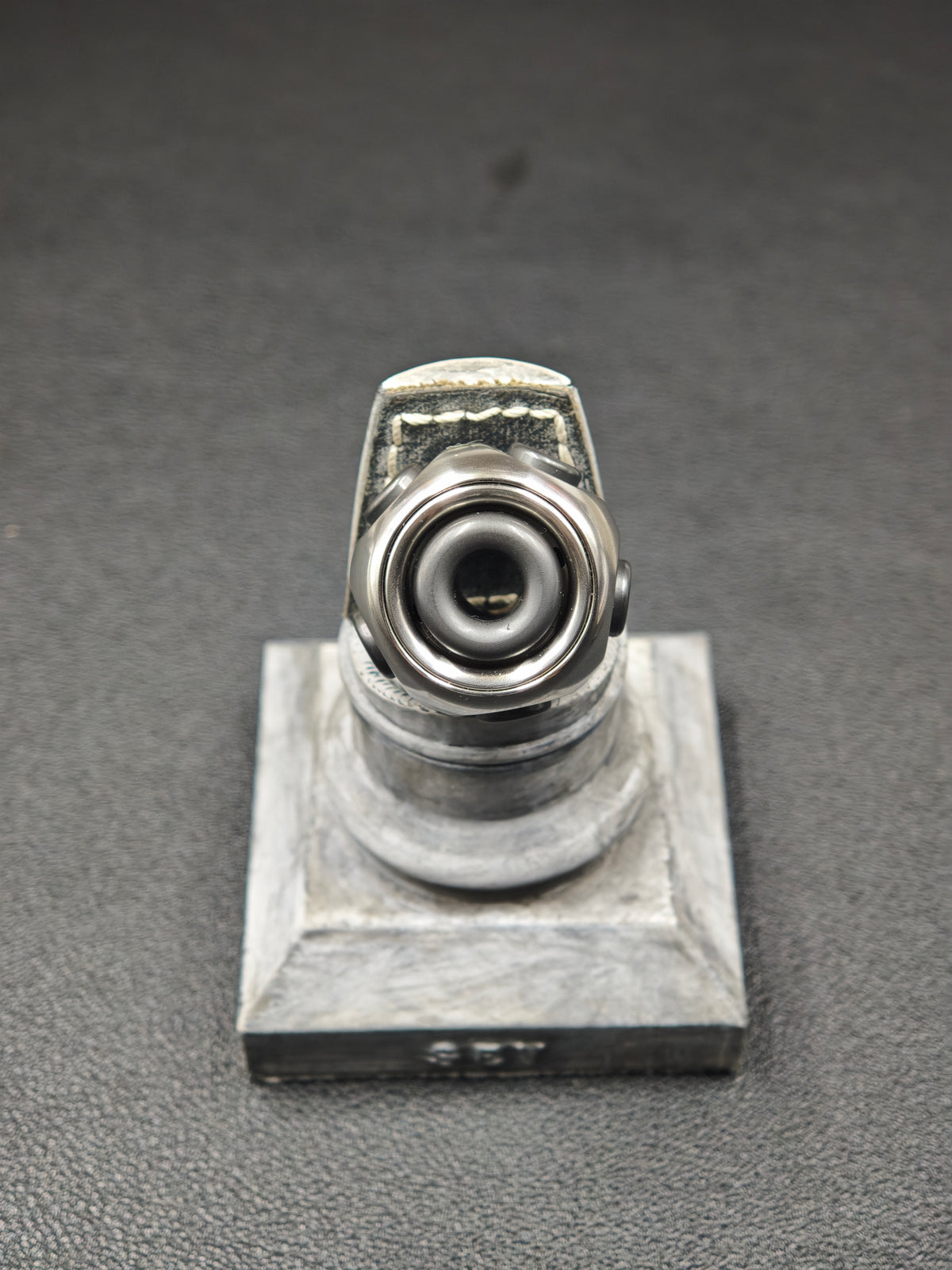Noiz Zirconium
