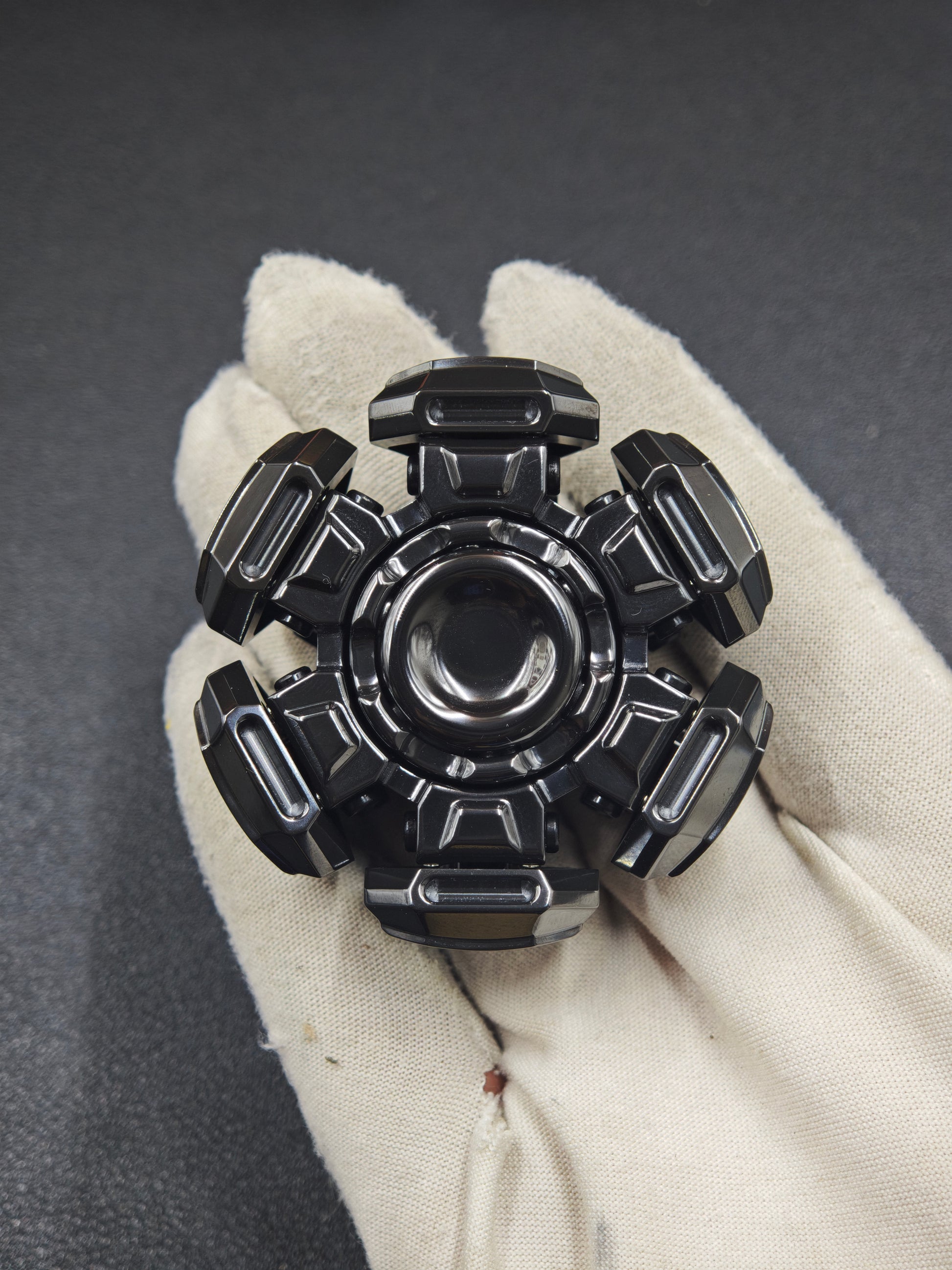 Ancient Iron Shell Opening Zirconium