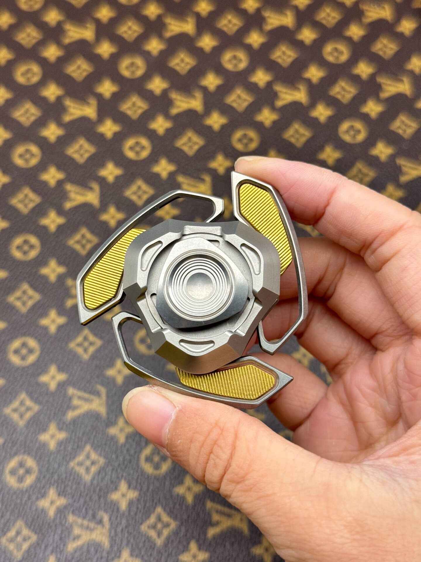 Ninja Titanium