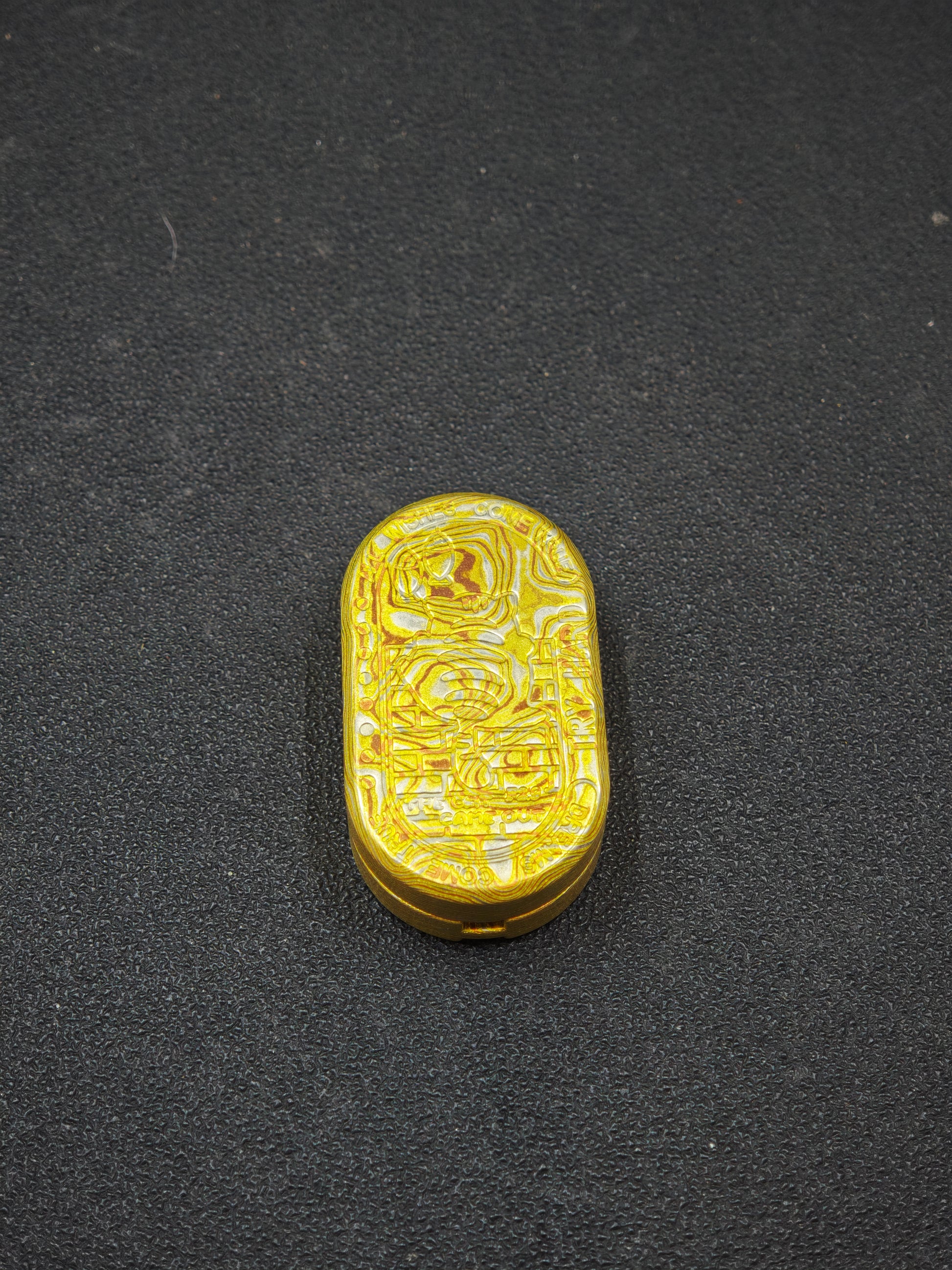 F2.9 Mokume
