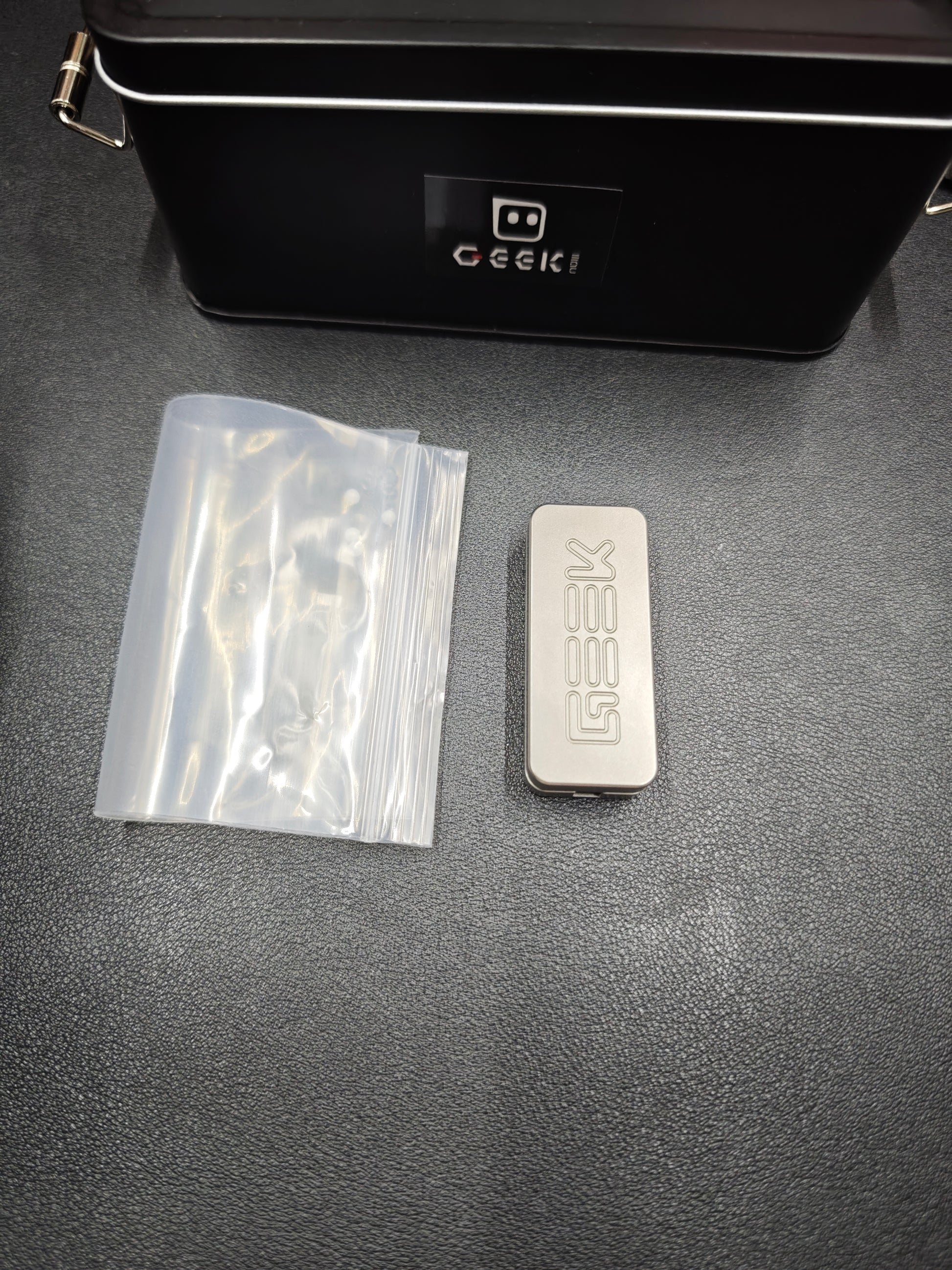 Mini Brick Titanium