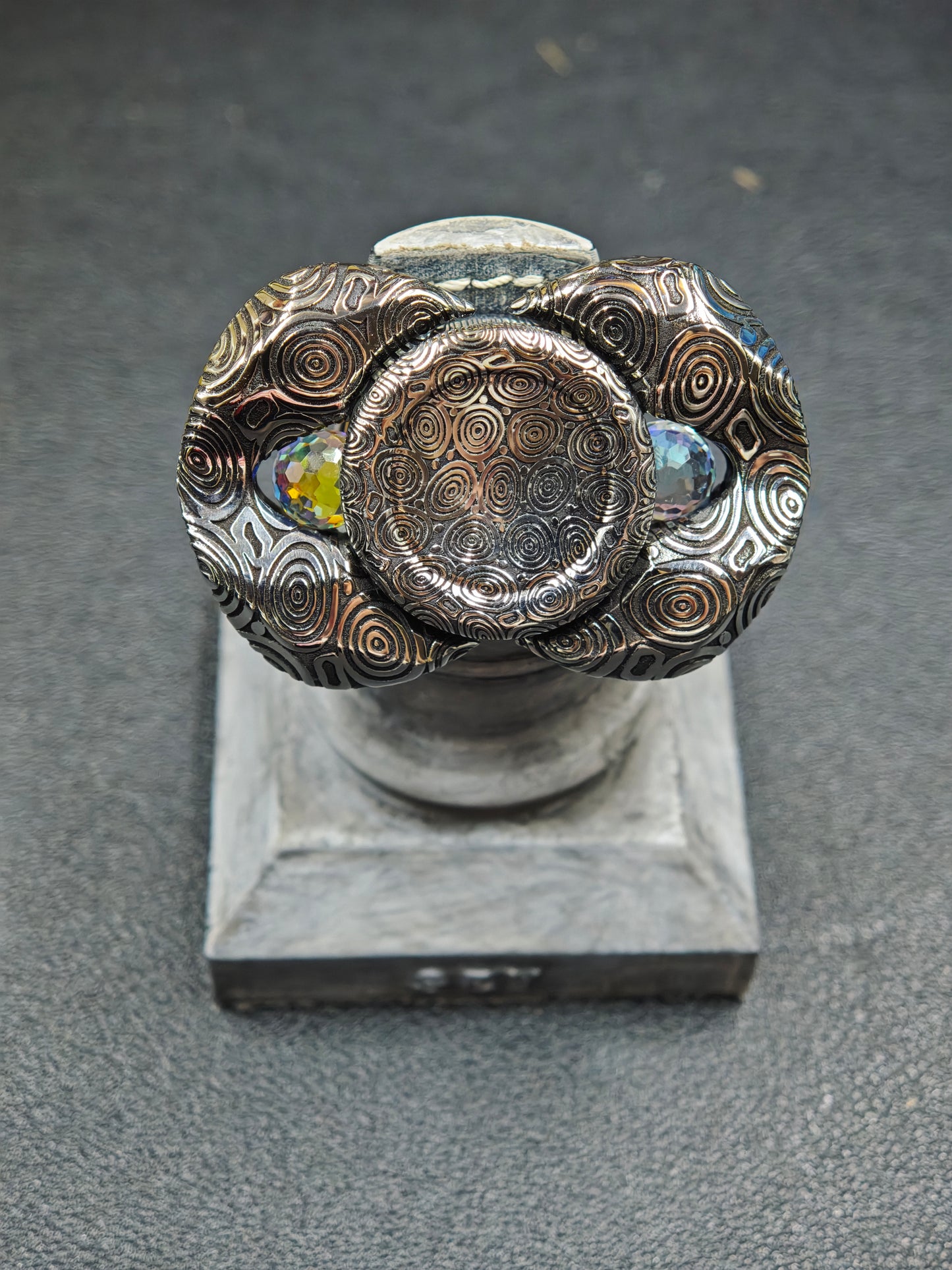 Zekk Stainless Steel