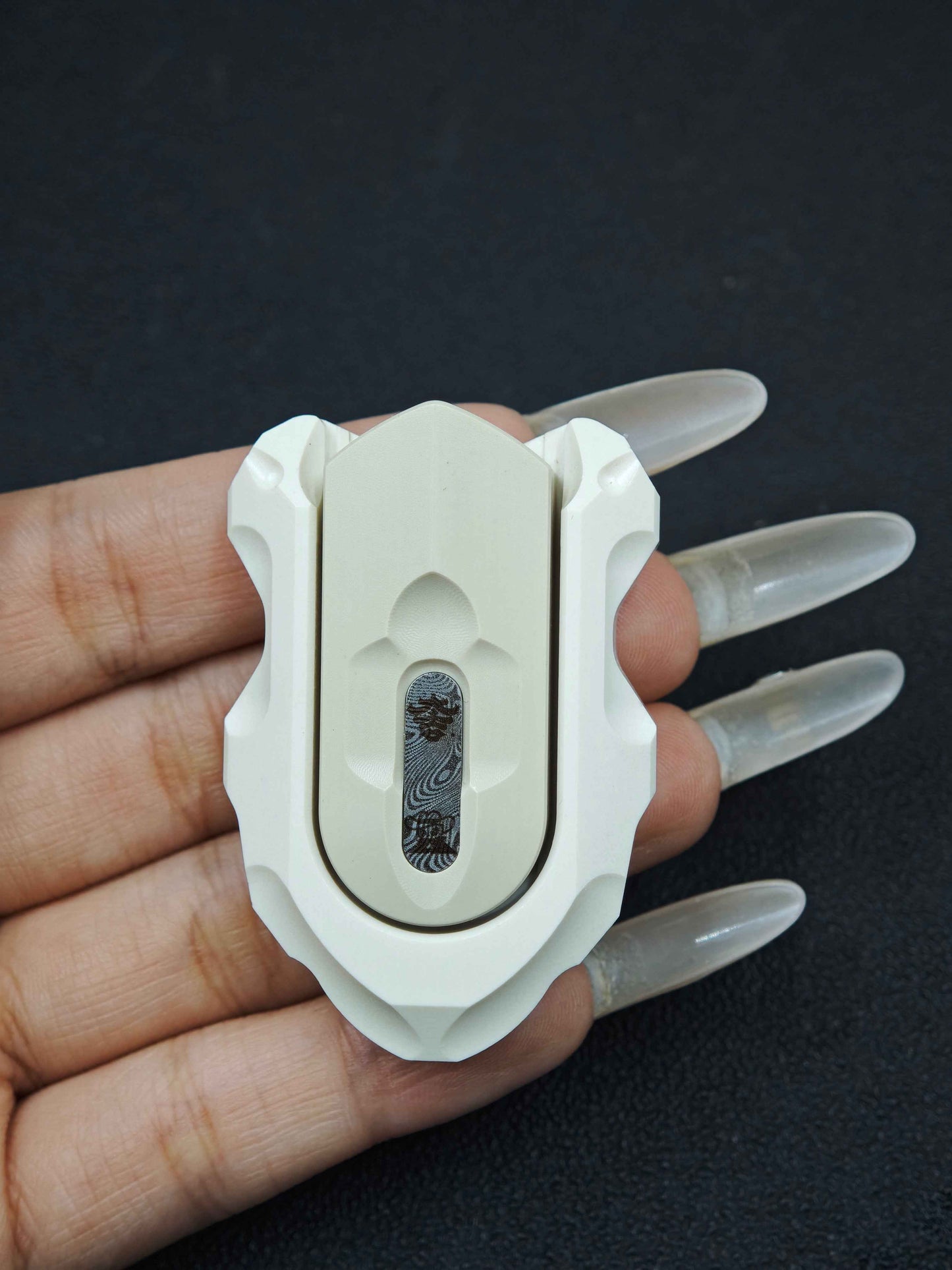 LUCKY CLUB My Shield PEEK