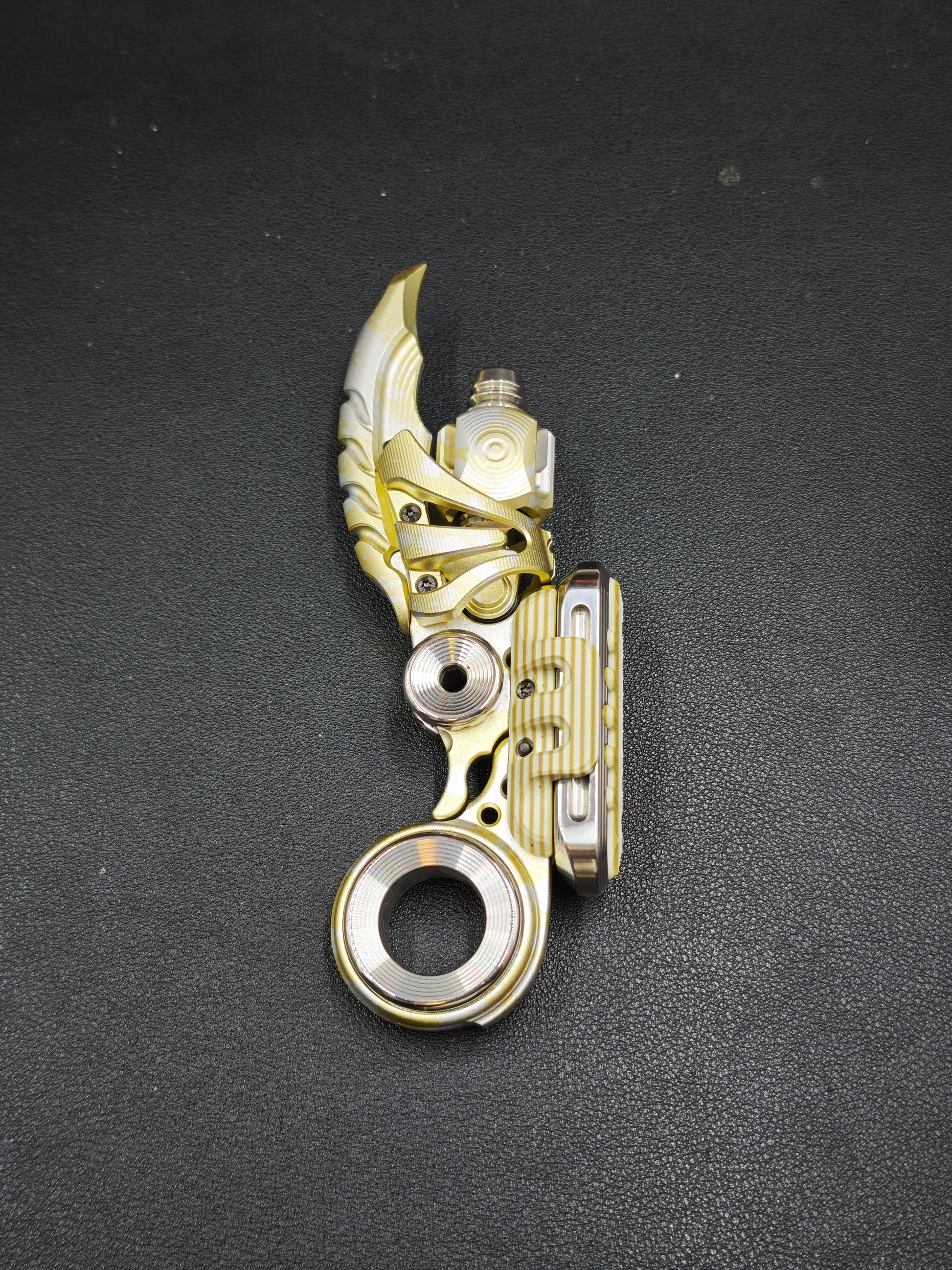 EXOSKELETON G10 Yellow Grey White Bone Core Stainless Steel
