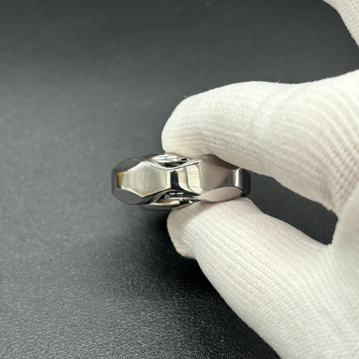 Zekk Stainless Steel Polished
