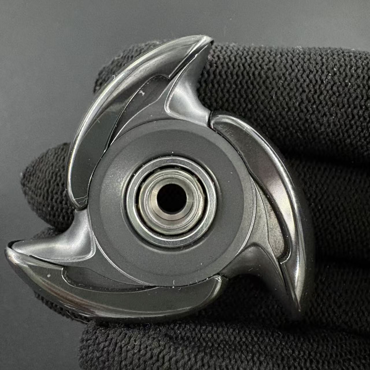 Liquid Zirconium