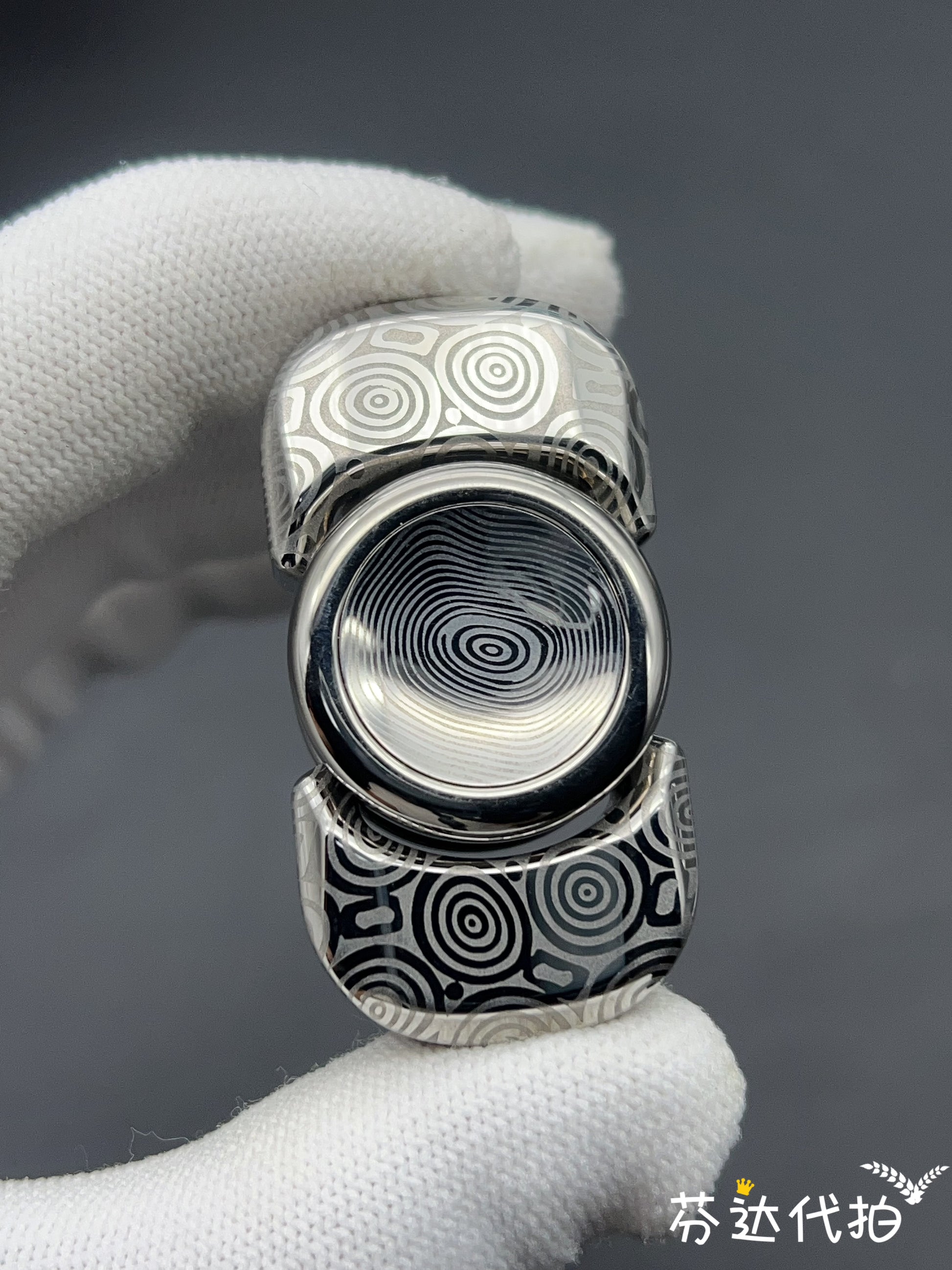 Spindle Batch Ii Stainless Steel Titanium