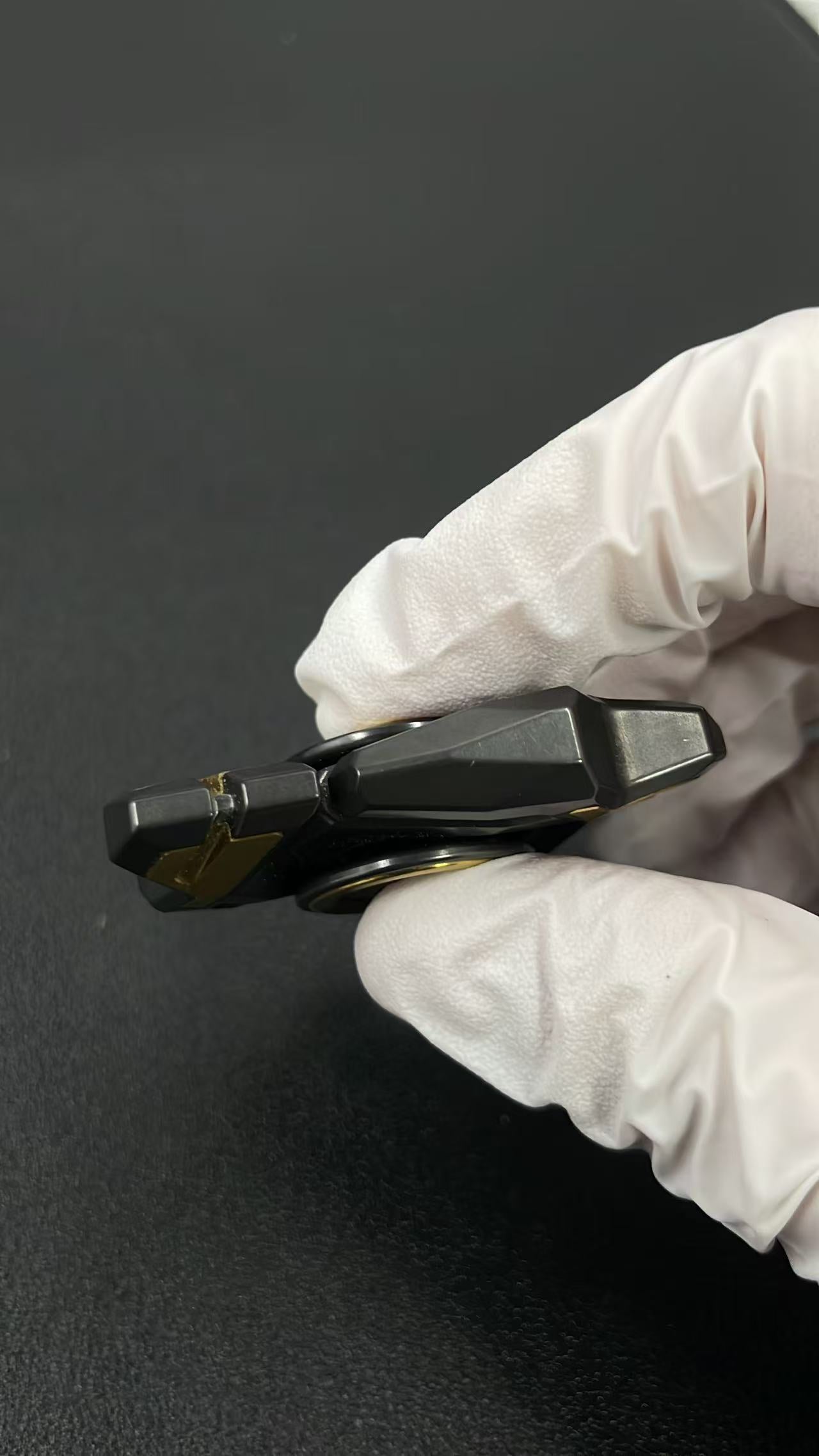 Ouroboros Tungsten Zirconium