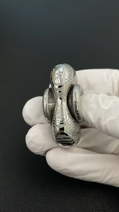 Two-Leaf Cell Damasteel