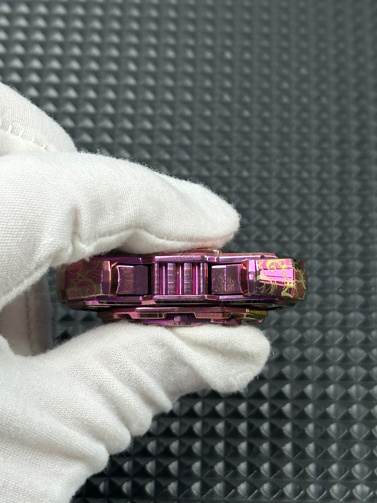 Triple Leaf Ignition Shell Opening Zirconium Color-Anodized Polished