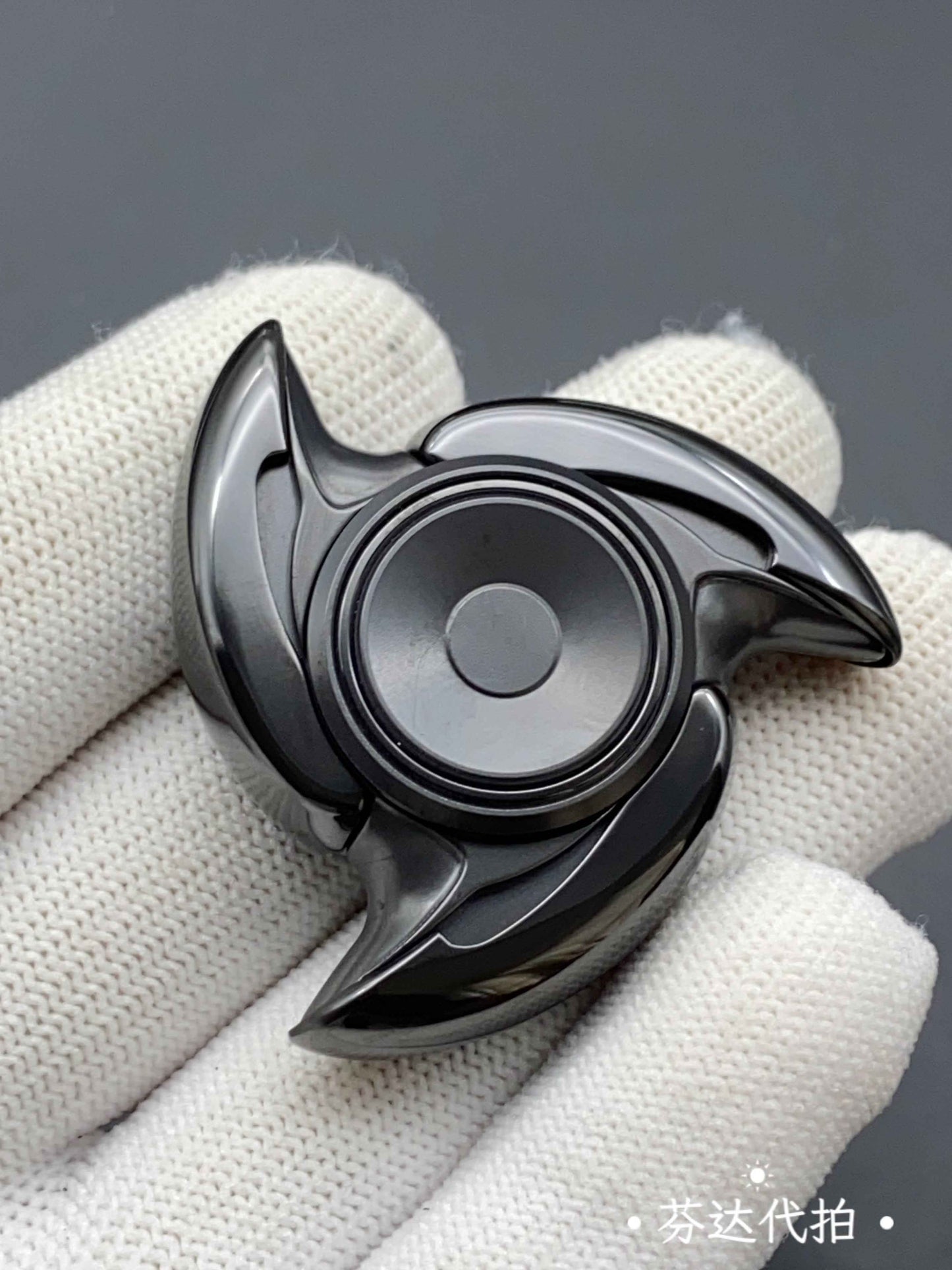 Liquid Zirconium