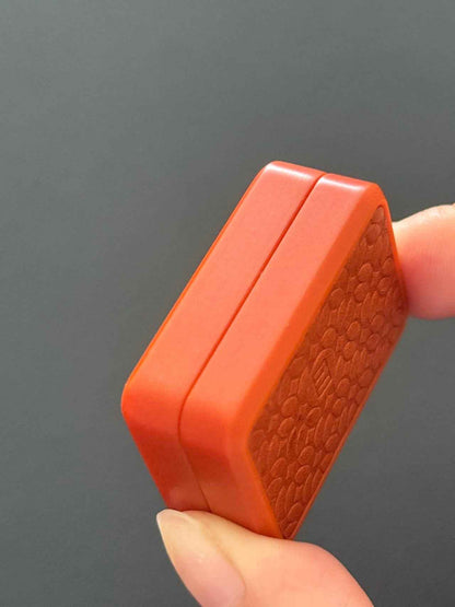 Mahjon Resin