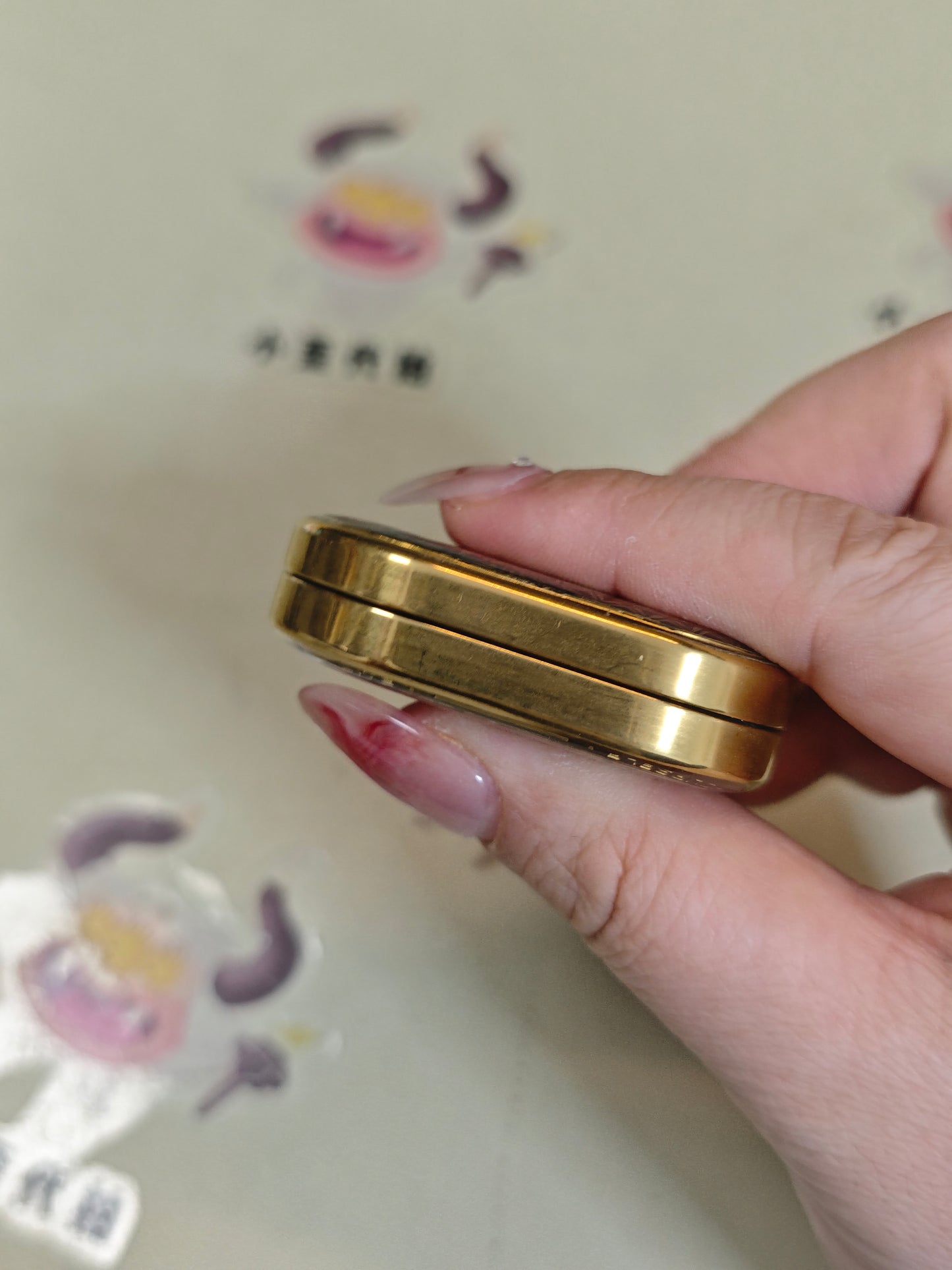 Groove Zirconium Gold Plated Resin-Sealed