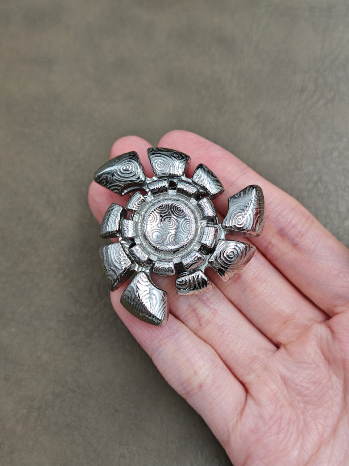 Nautilus Dragon Ridge Damasteel