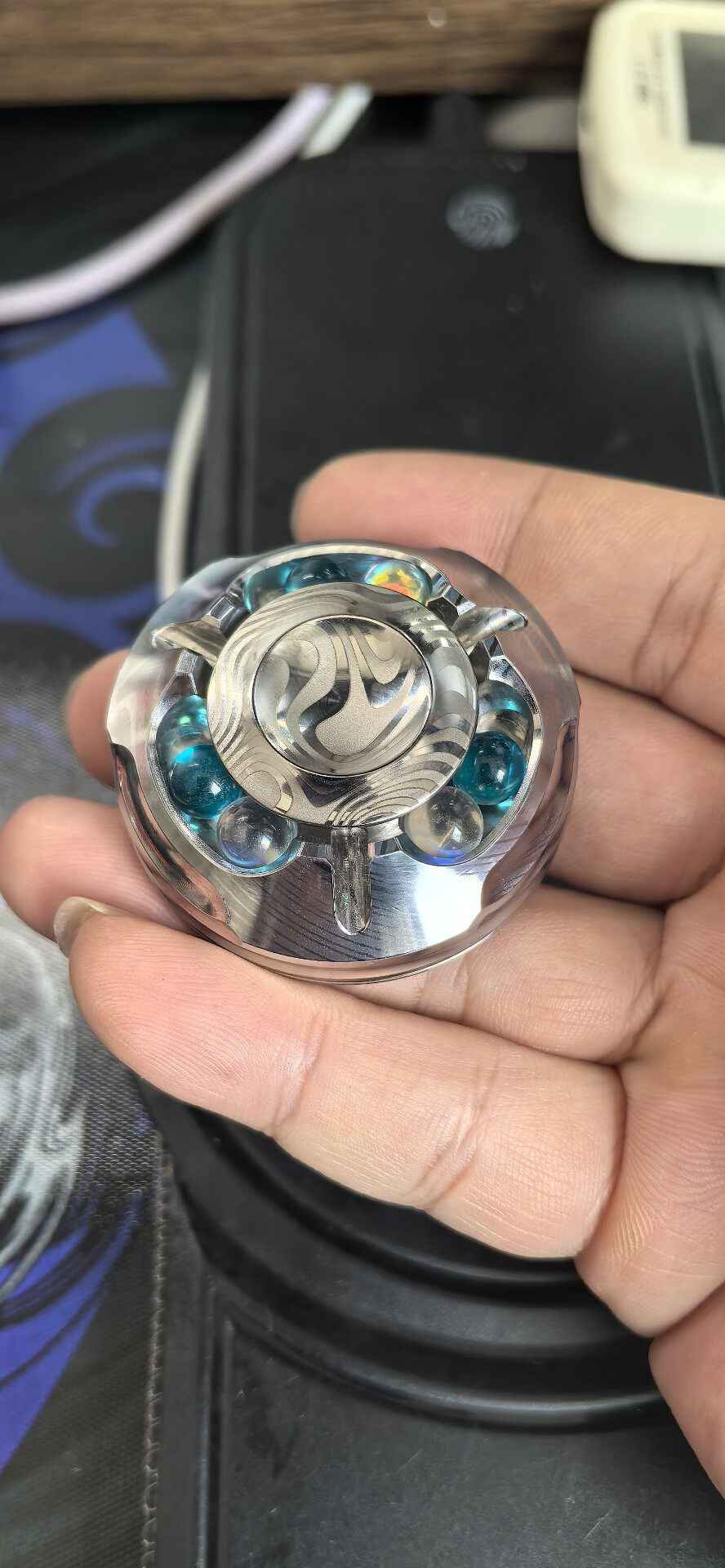 Thousance Falcon LITE Stainless Steel Brass Damasteel