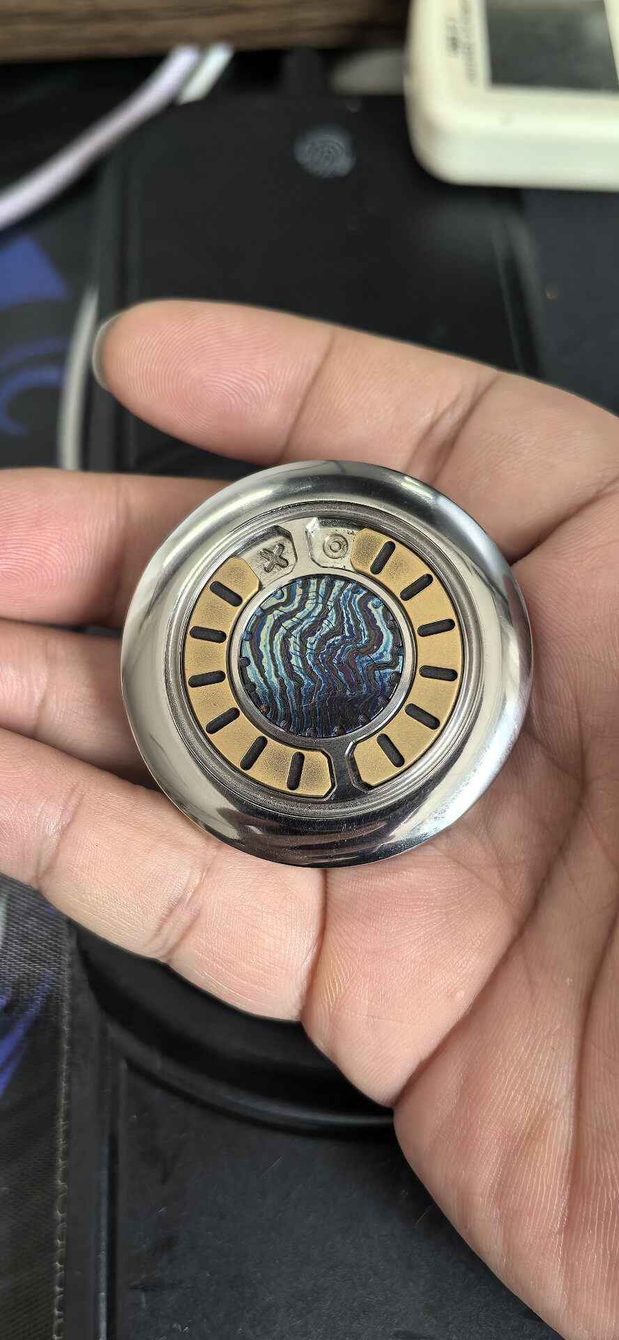 Thousance Falcon LITE Stainless Steel Brass Damasteel