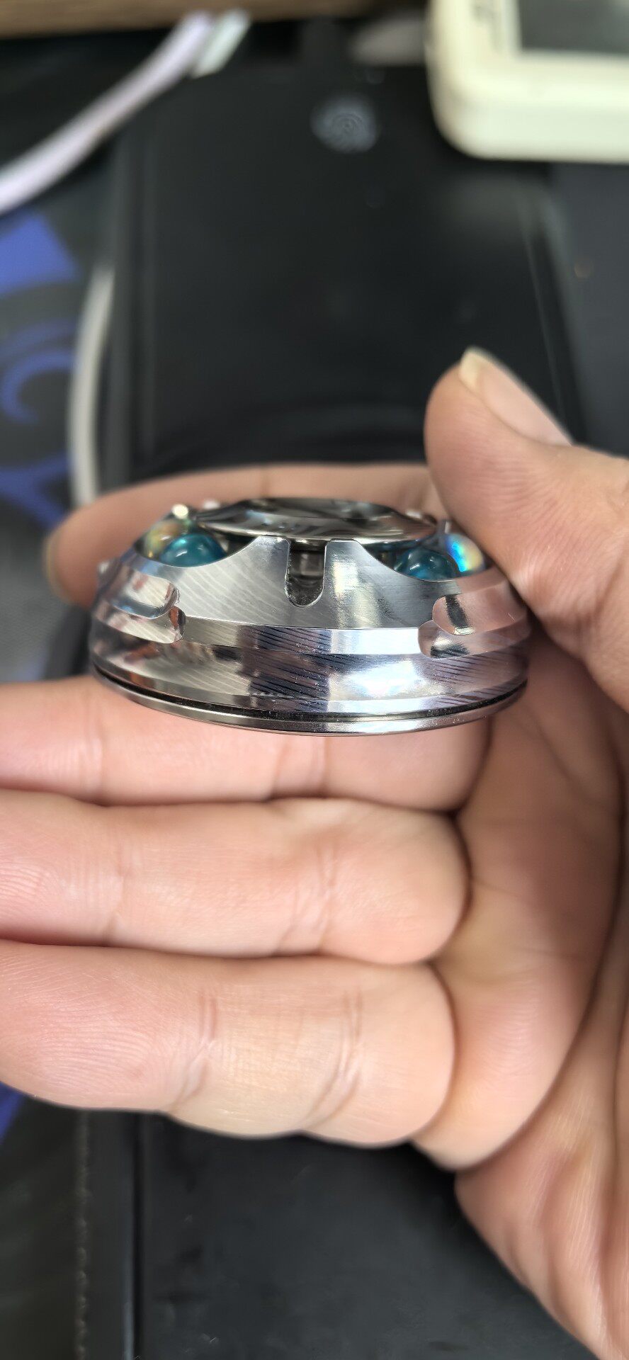 Thousance Falcon LITE Stainless Steel Brass Damasteel