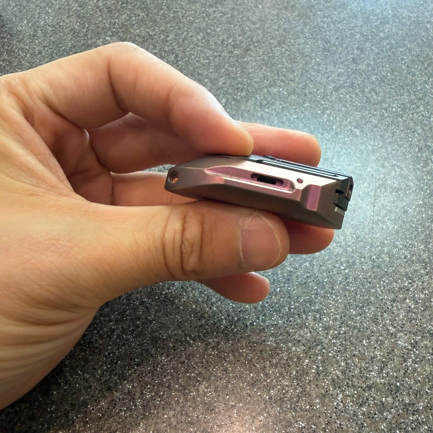 Roche Strike Titanium Zircuti