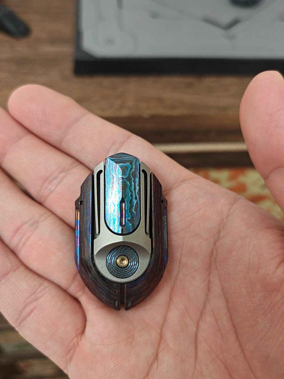 Roche Strike Zircuti