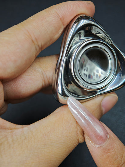 Crossing Stainless Steel Polished