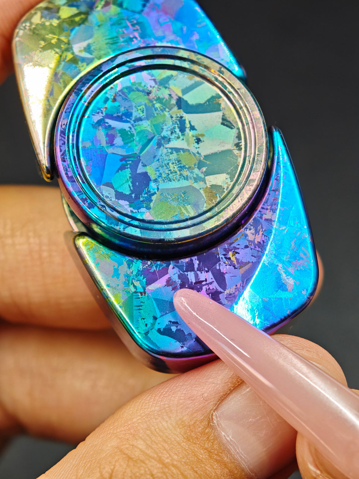 Spinner Crystallized Titanium