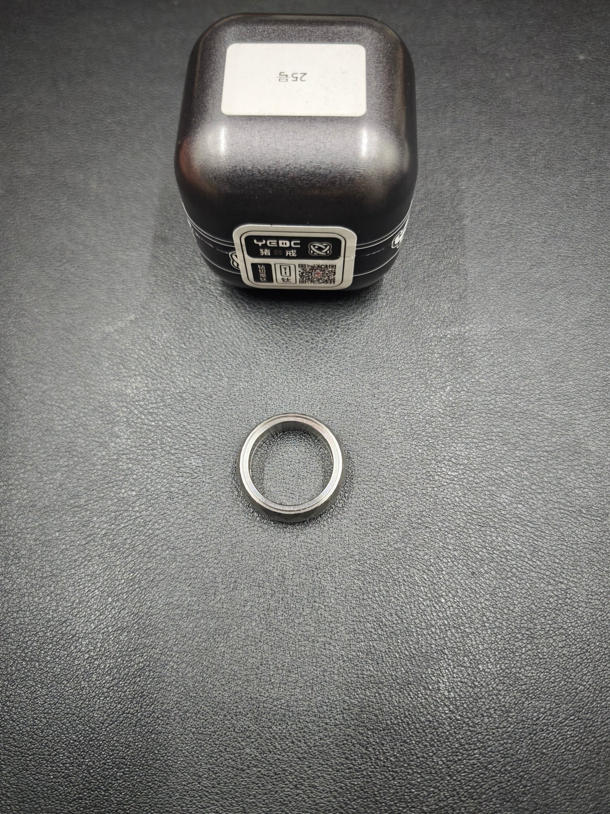 Pig Ring Size #25