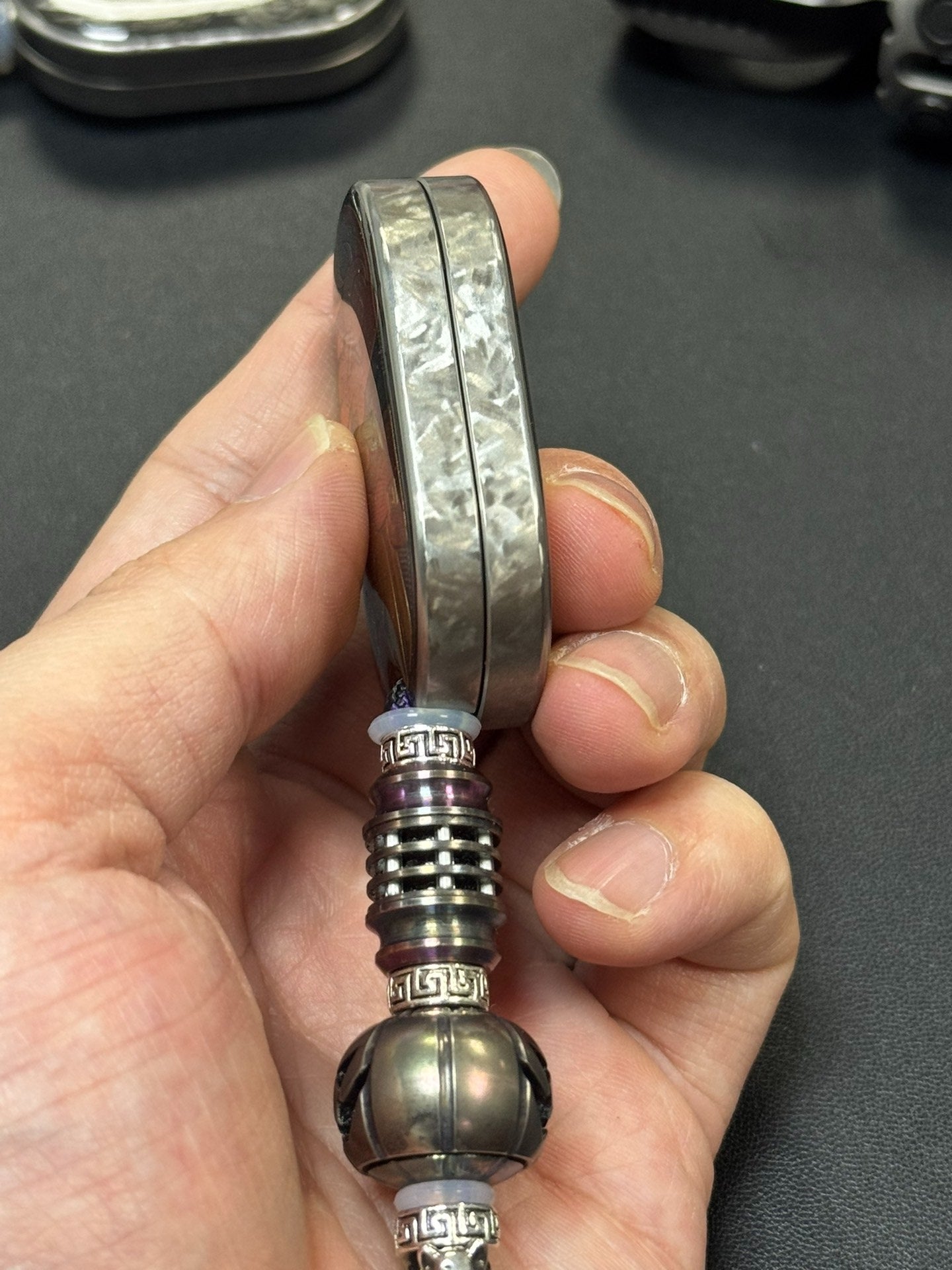 Groove Titanium