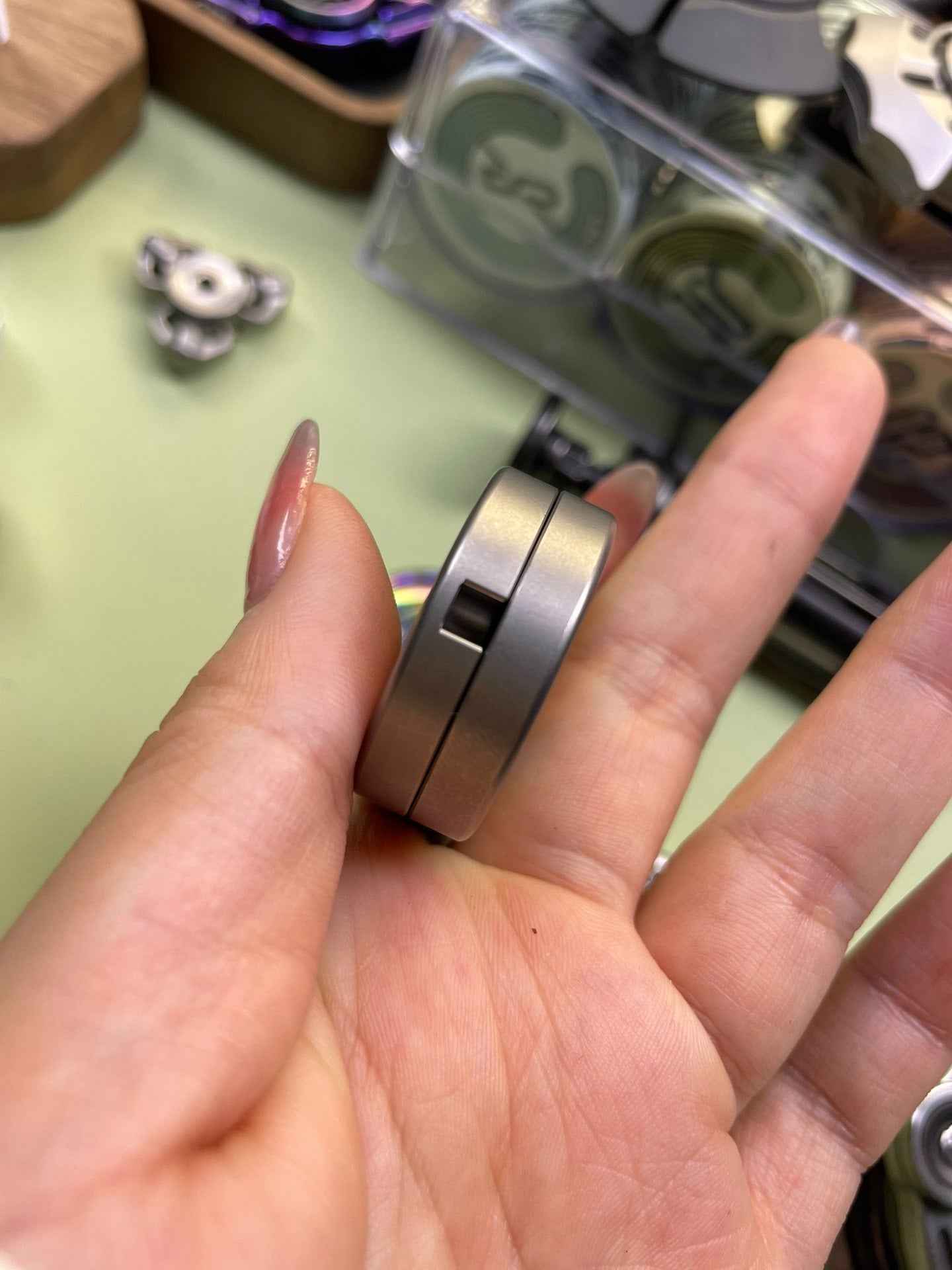 Groove Tantalum