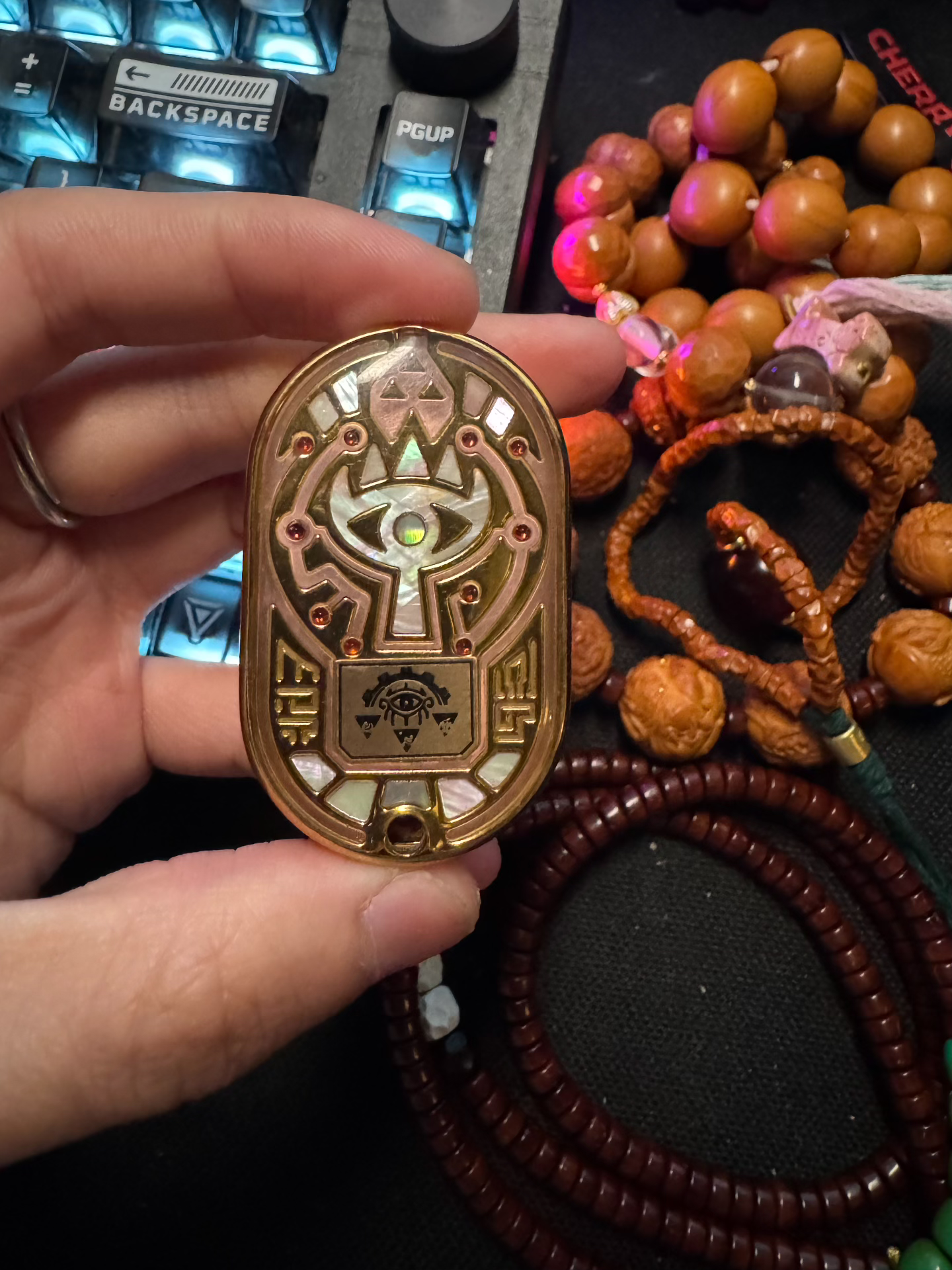 Shield of Valor + Groove