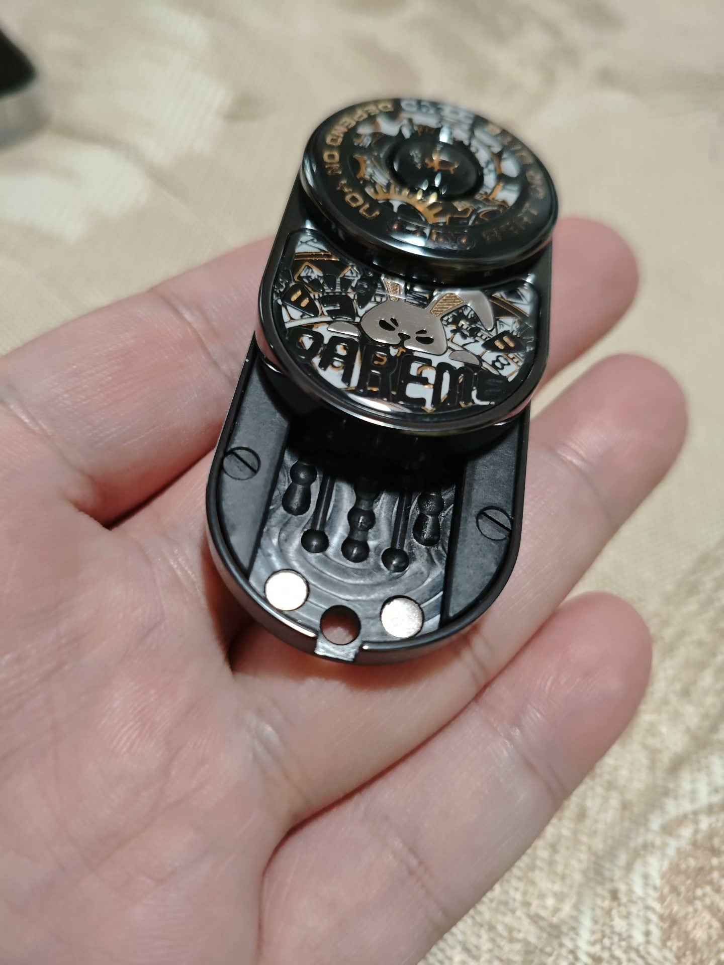 Groove Zirconium