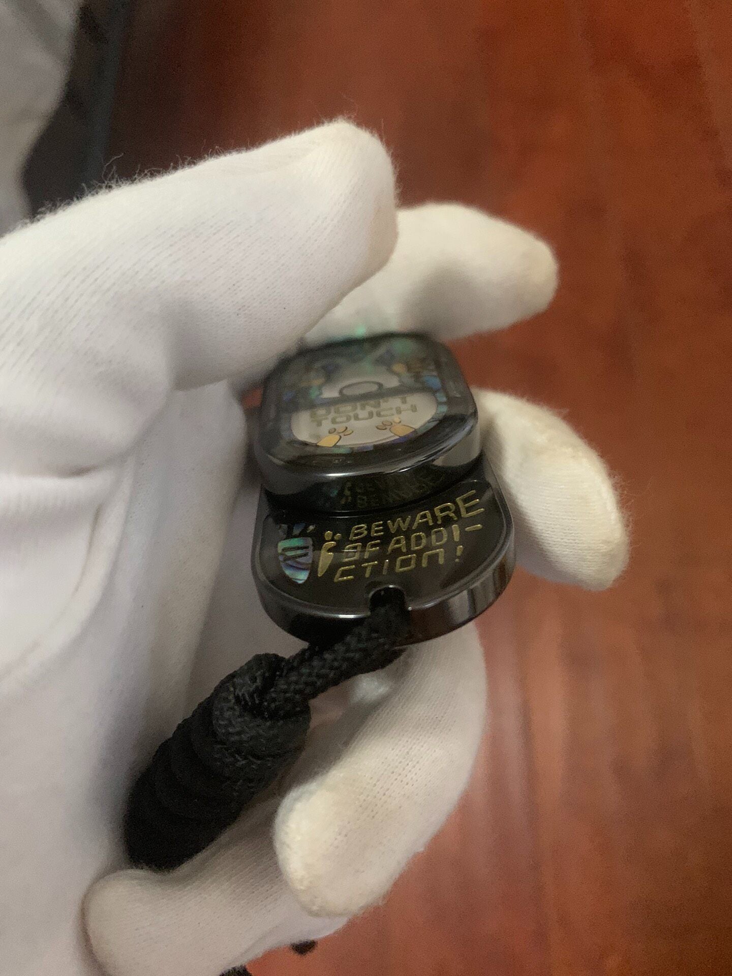 Groove Zirconium