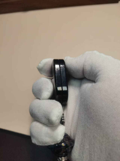 Groove Zircuti + Planet Lanyard Bead