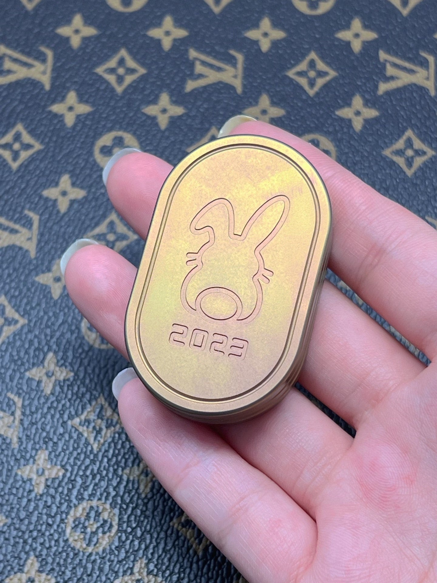 Rhythm Slider Titanium Gold Pink