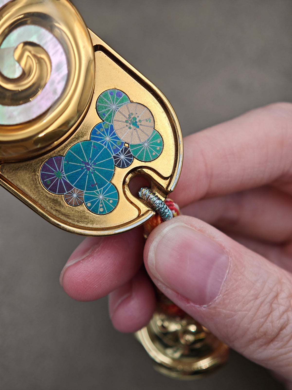 Ripple 2.0 Stainless Steel Gold Plated Resin-Sealed