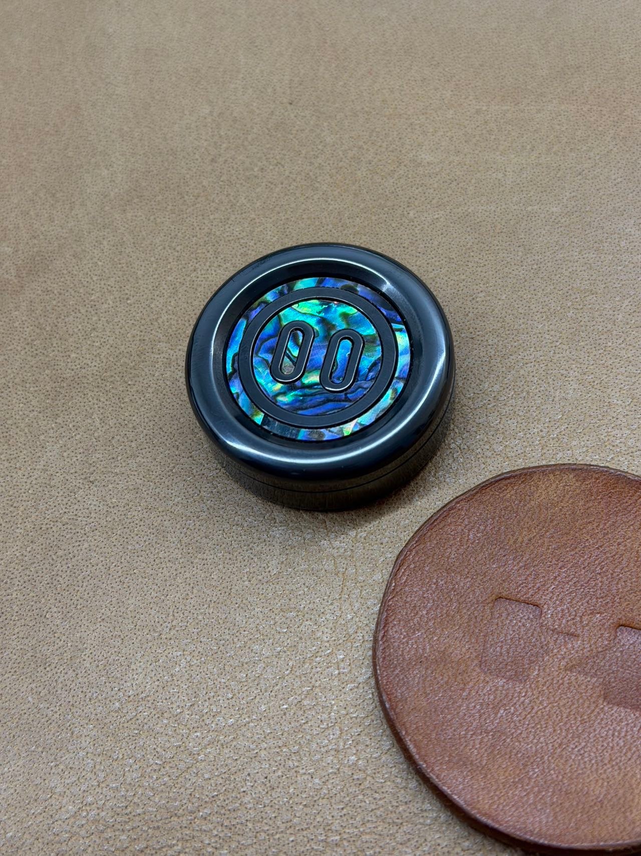 Pig Zirconium
