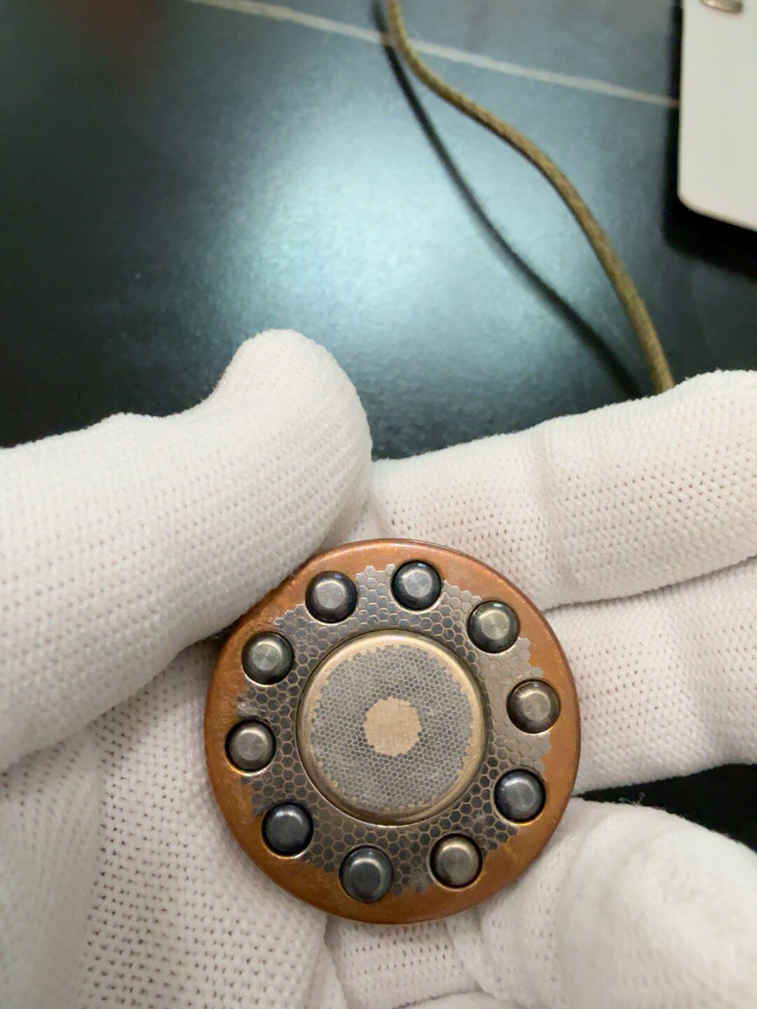 Magneto Superconductor