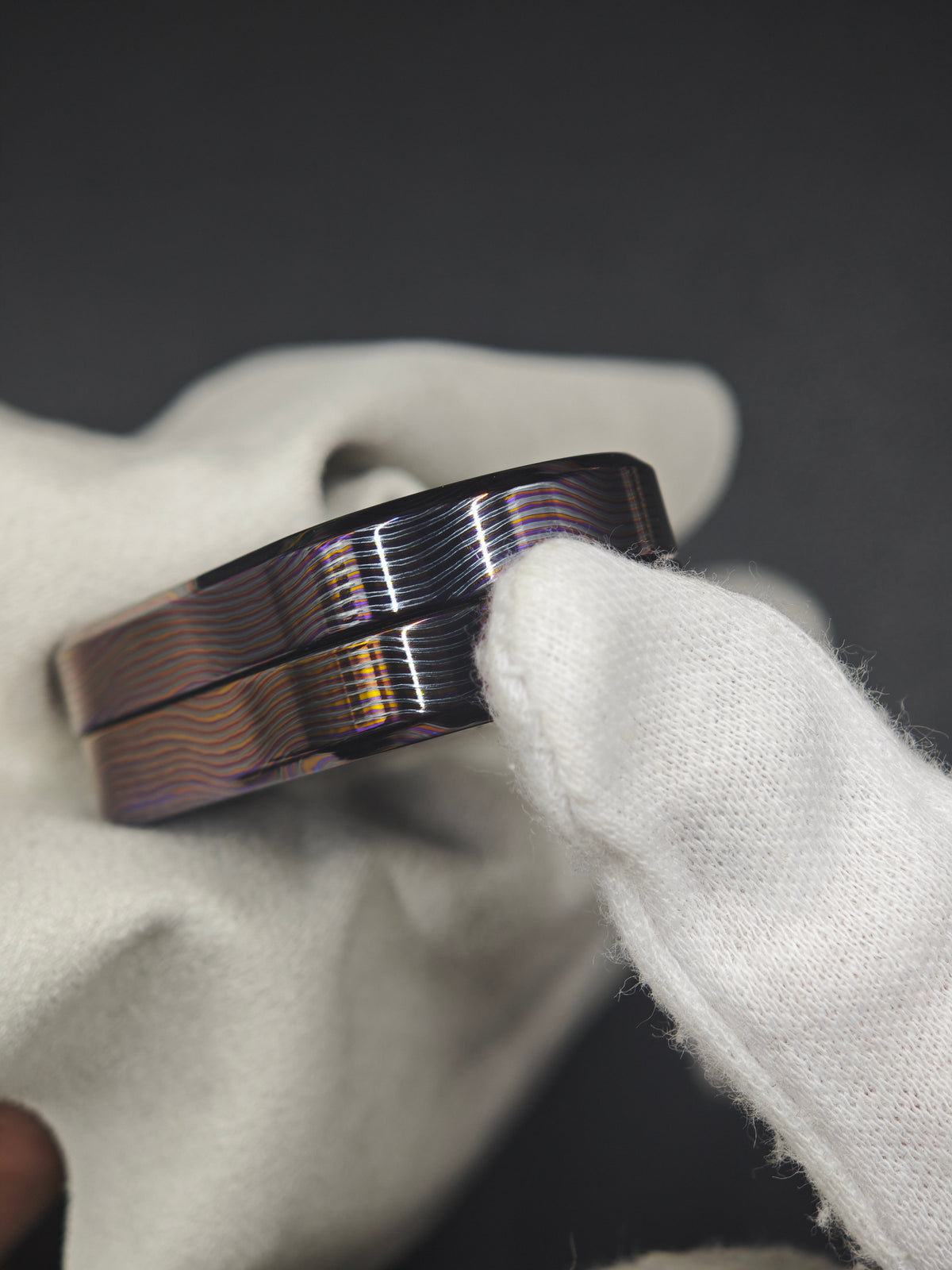 F2.9 Zirconium Zircuti