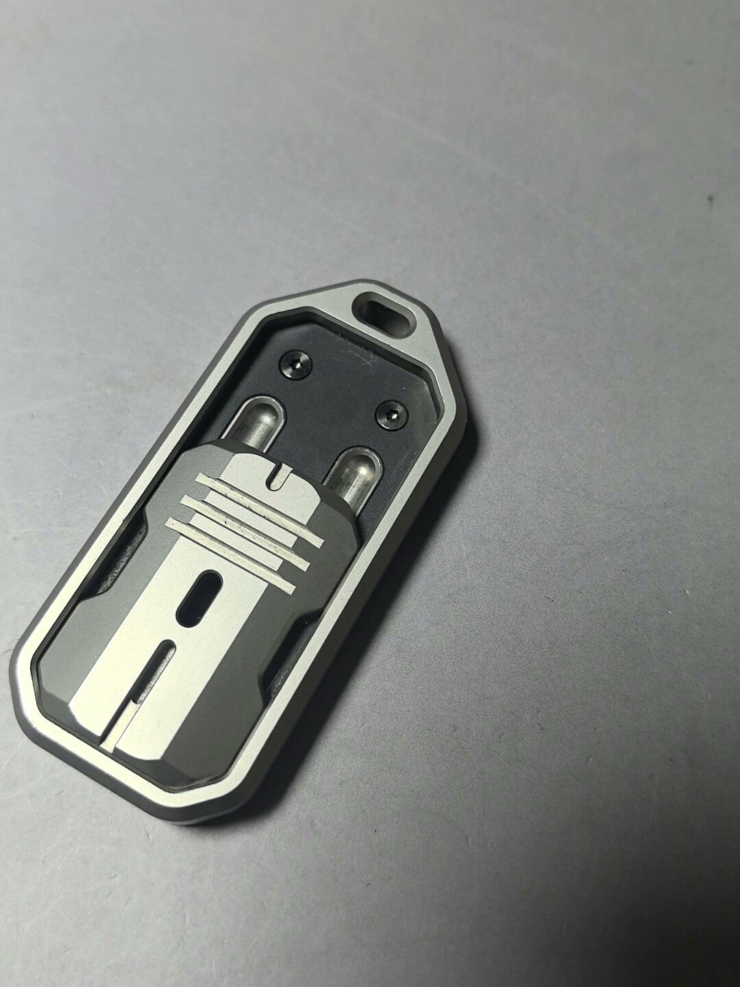 Music Waves Slider Stainless Steel