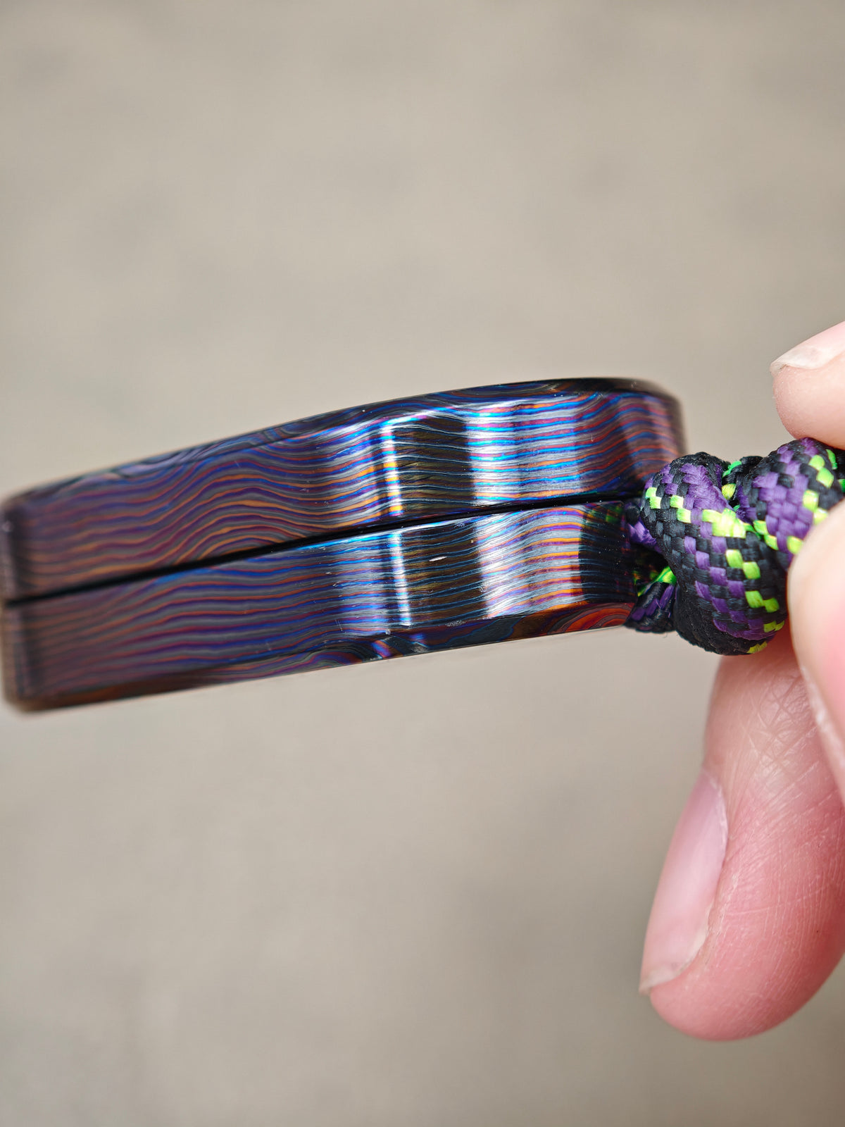 F2.9 Zircuti