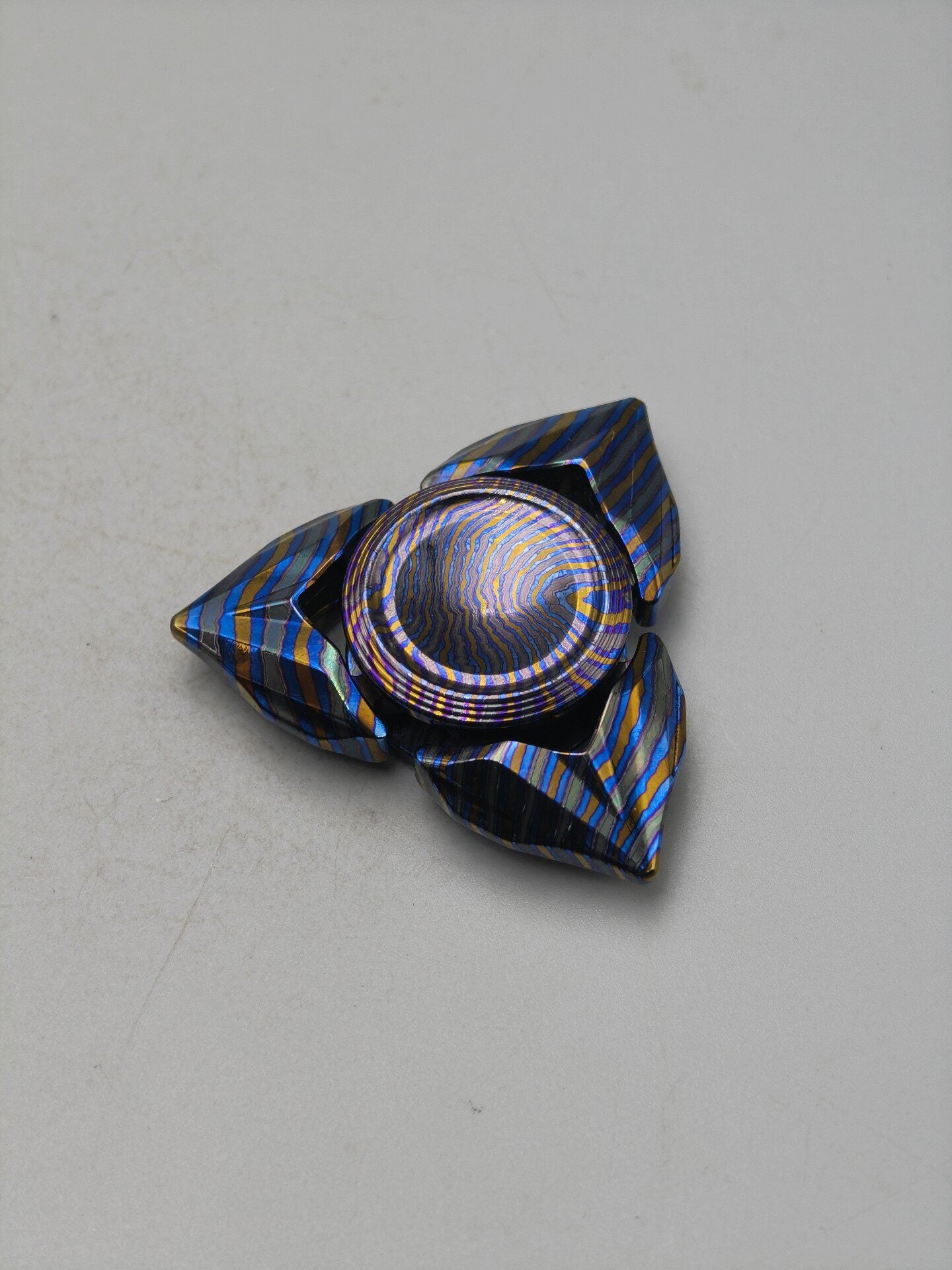 Spinner Zircuti