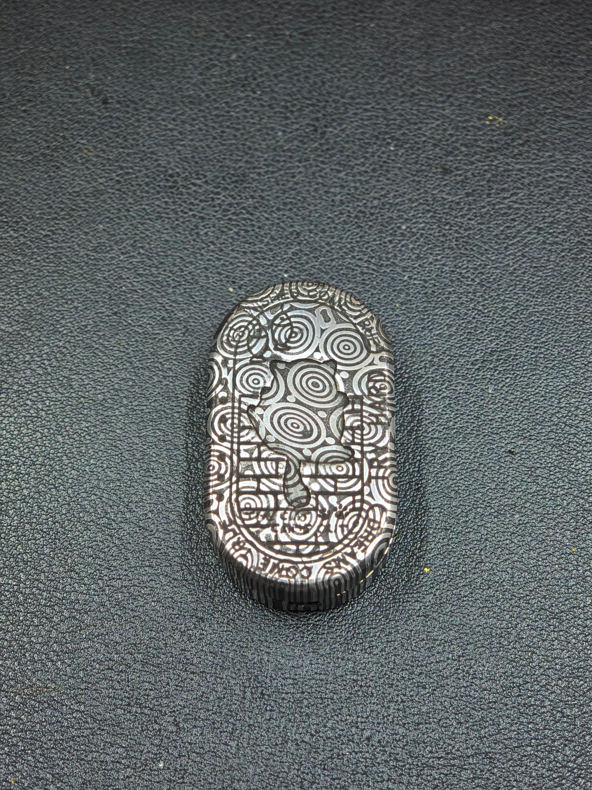 Fanzi F2 Stainless Steel Etched