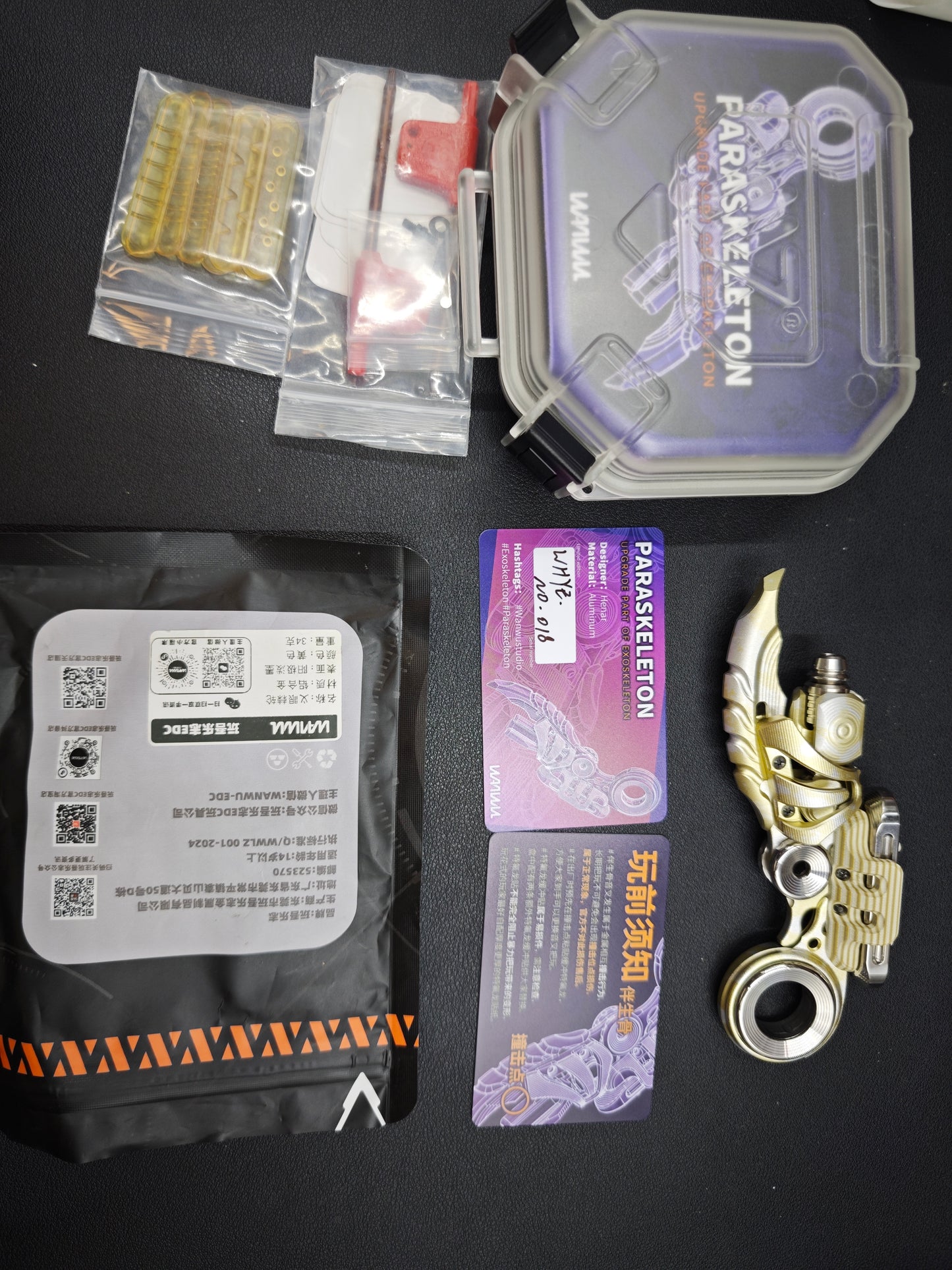 EXOSKELETON G10 Yellow Grey White Bone Core Stainless Steel