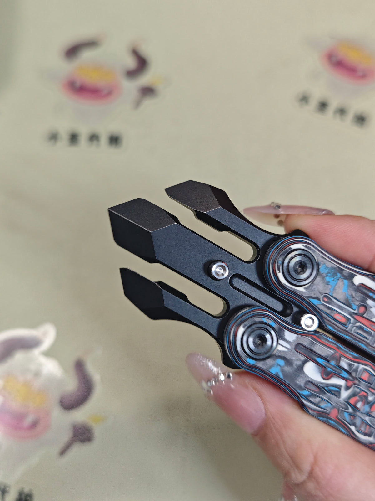 Aquaking Carbon Damascus