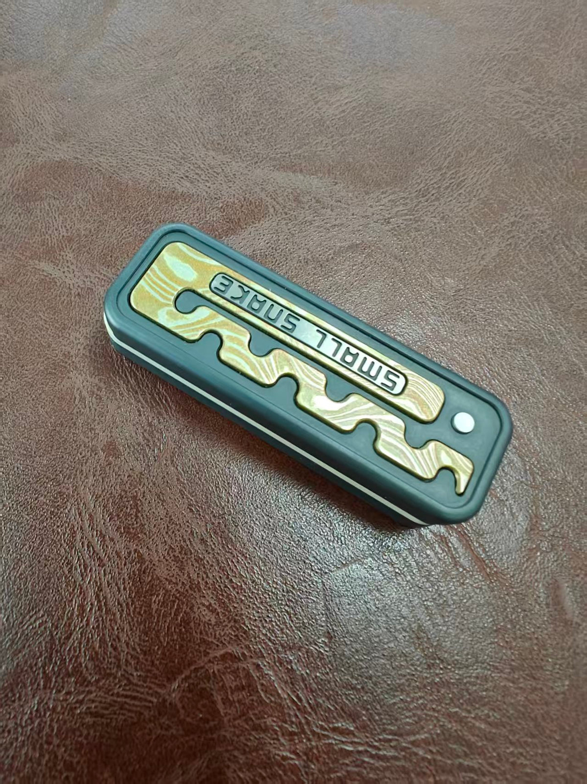 Snake Zirconium