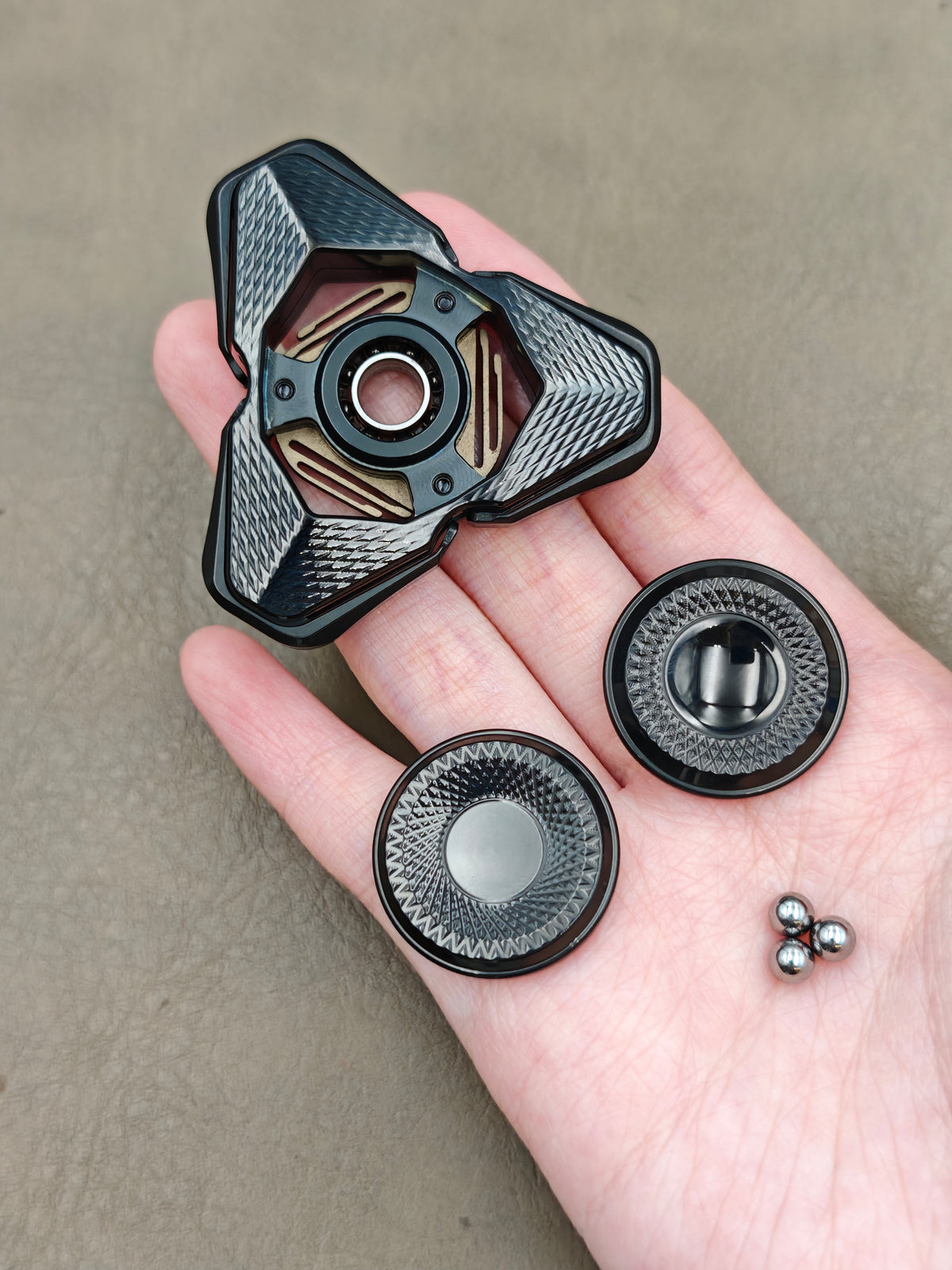Qs Titanium Engraved