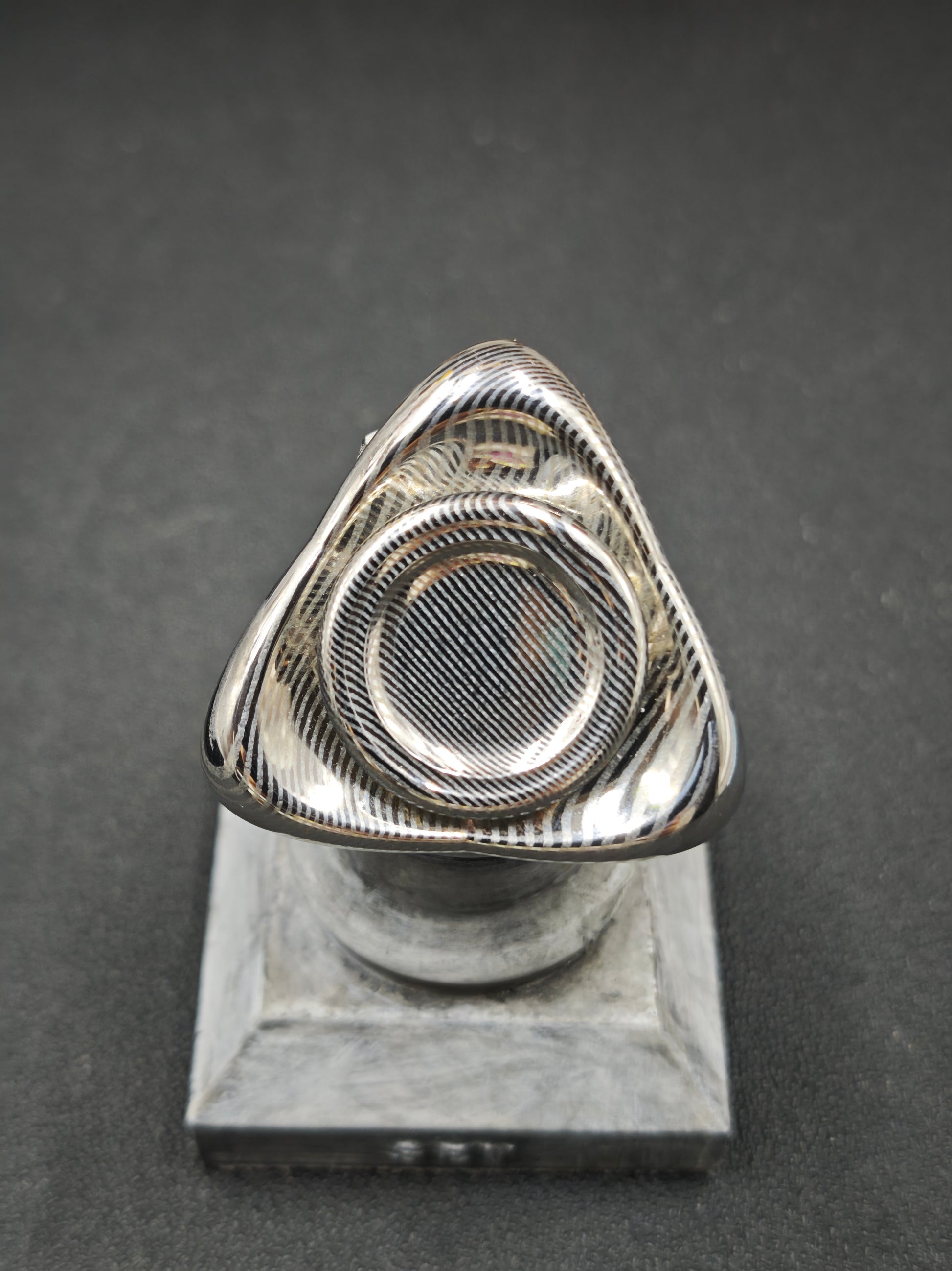 Crossing Damasteel